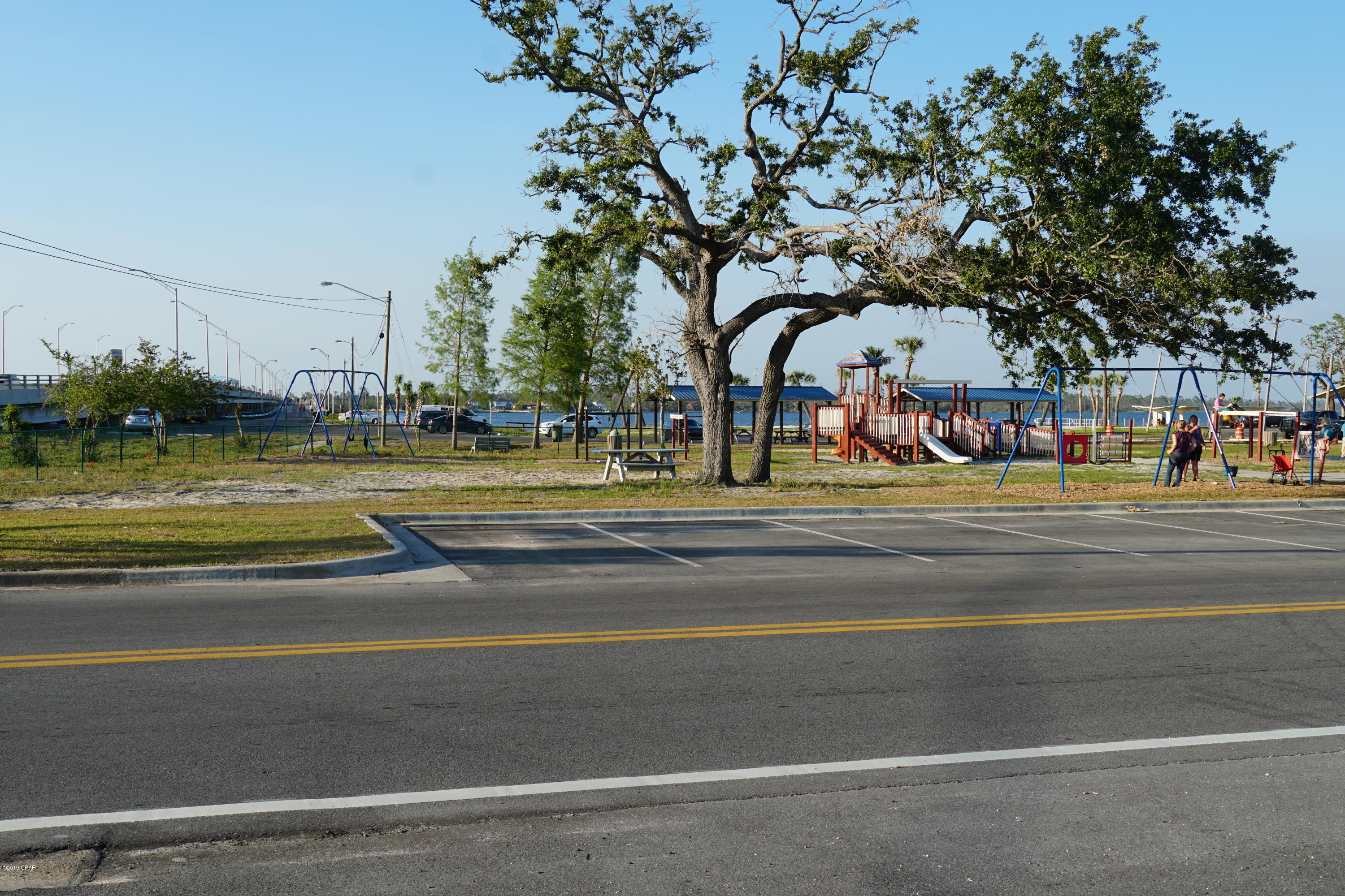 Bay Park Manor - Residential