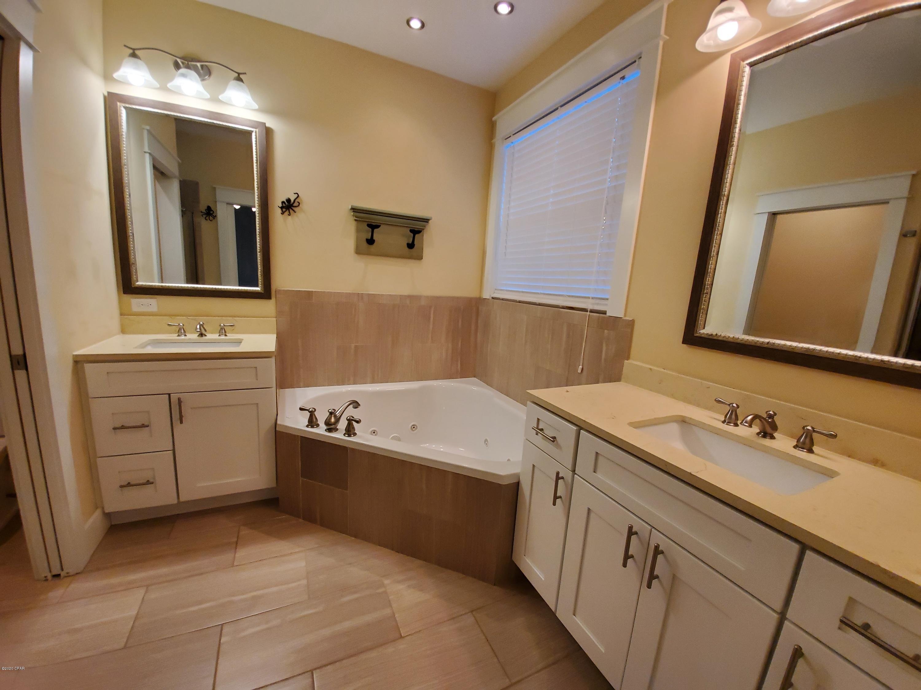 Paradise Grove - Residential Lease