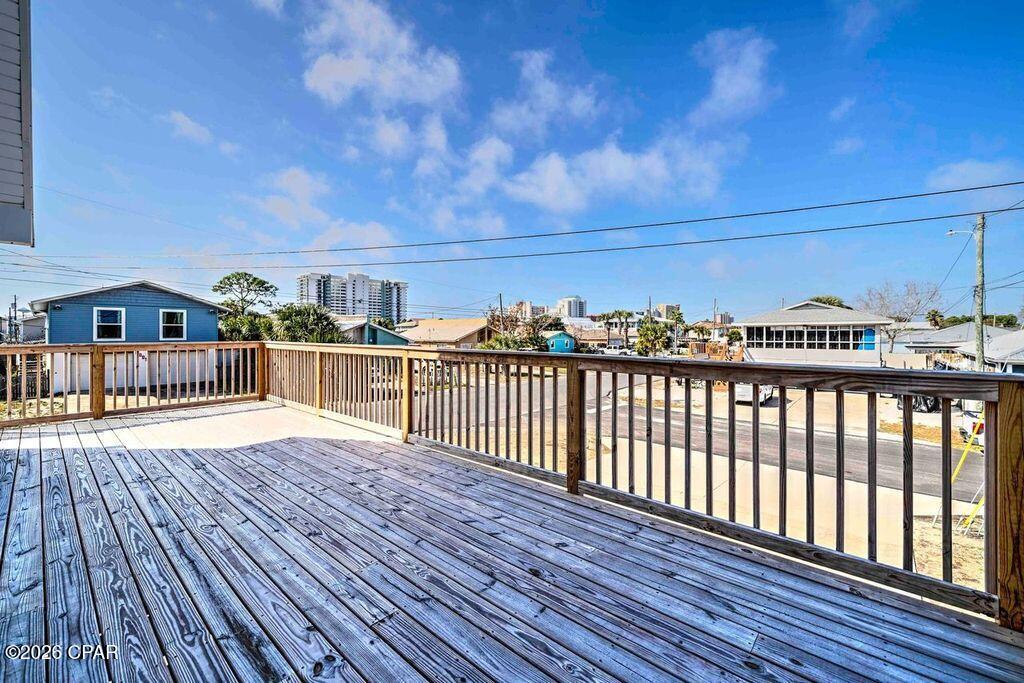 Biltmore Beach 1st Add - Residential