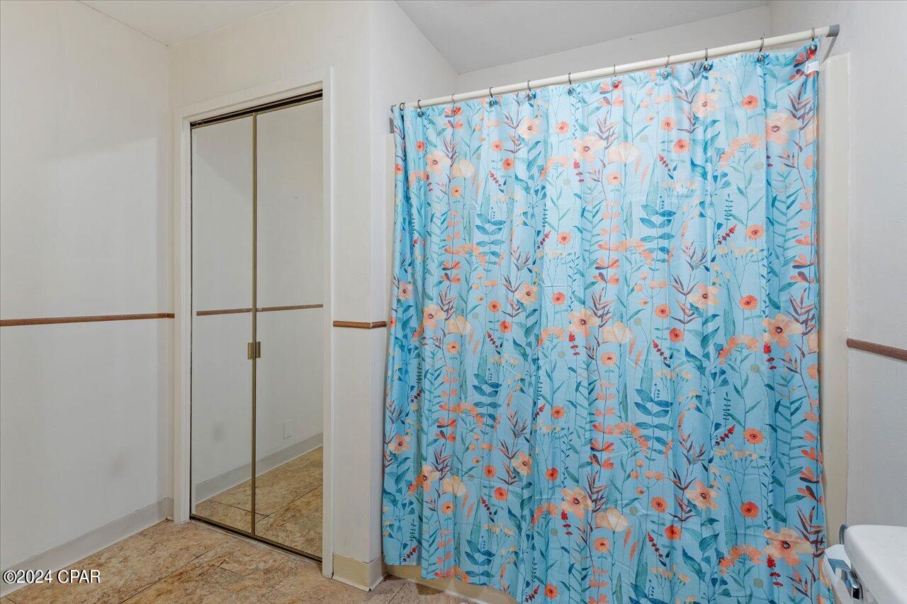 Compass Lake In The Hills - Residential