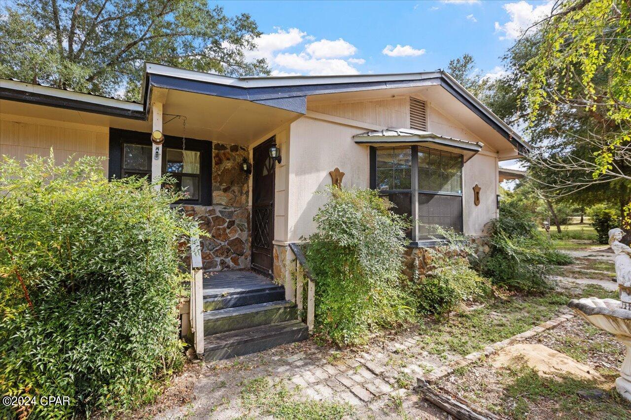 Compass Lake In The Hills - Residential