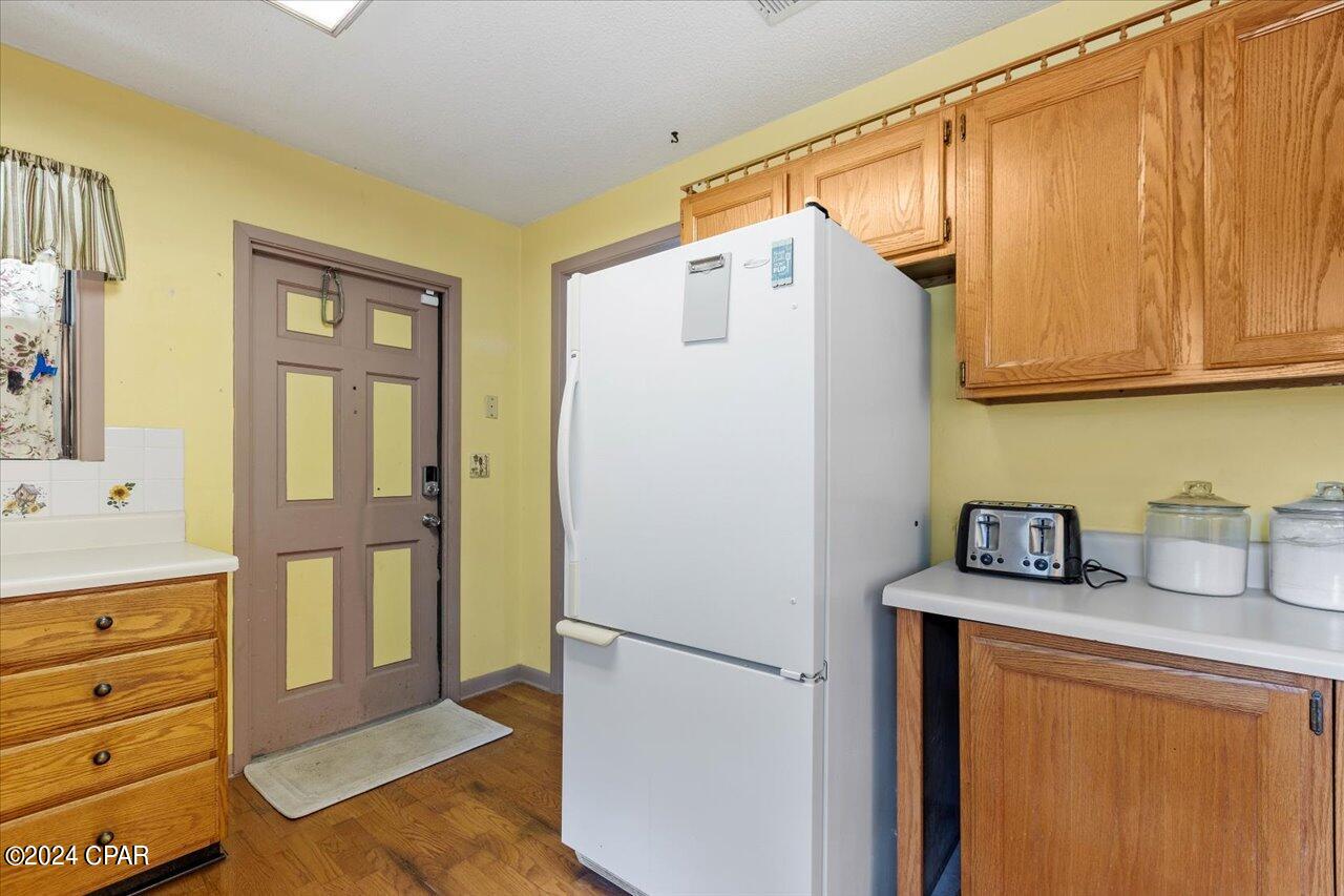 Compass Lake In The Hills - Residential