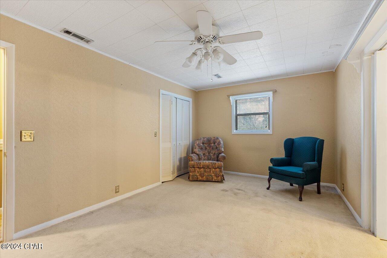 Compass Lake In The Hills - Residential