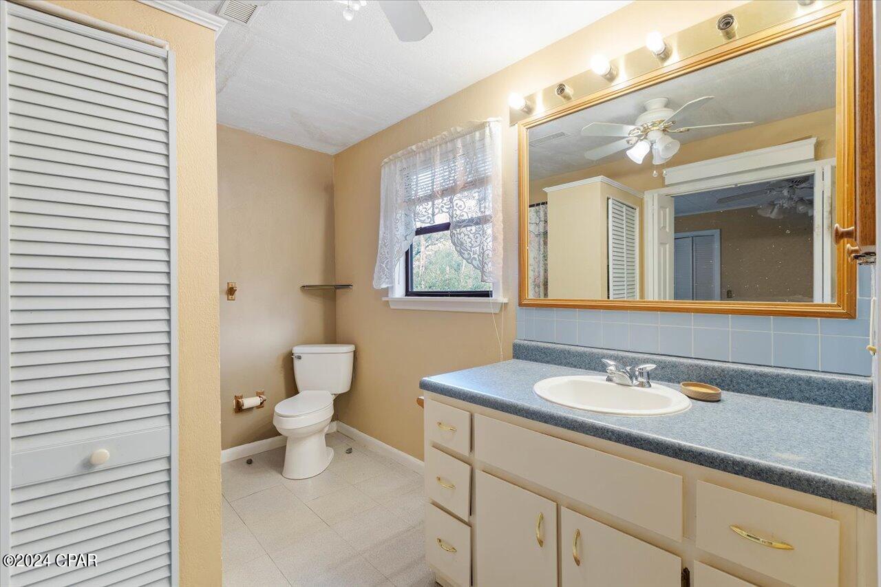 Compass Lake In The Hills - Residential