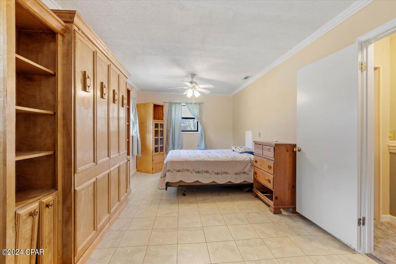 Compass Lake In The Hills - Residential