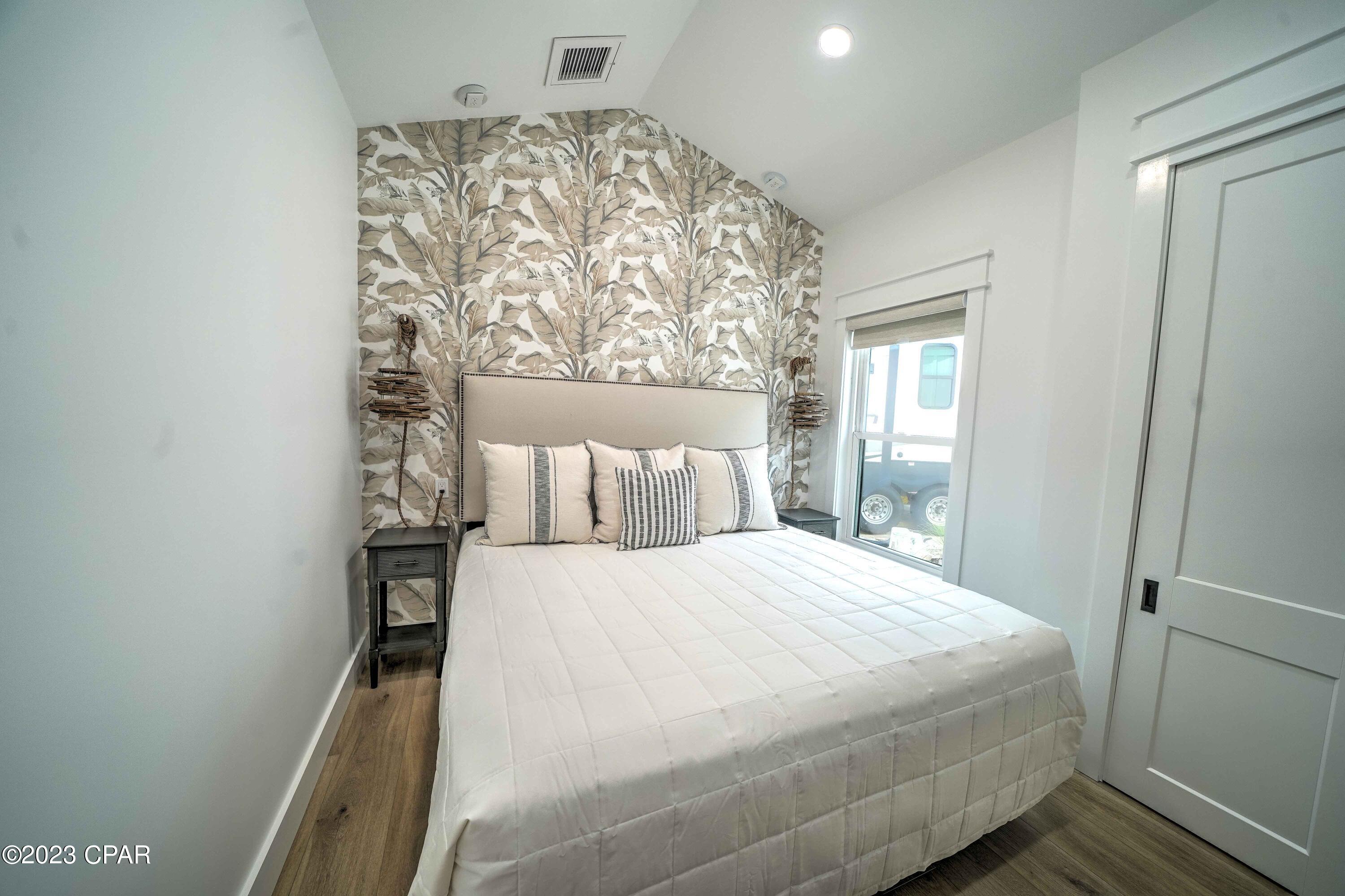 Venture Out Travel Trail - Residential