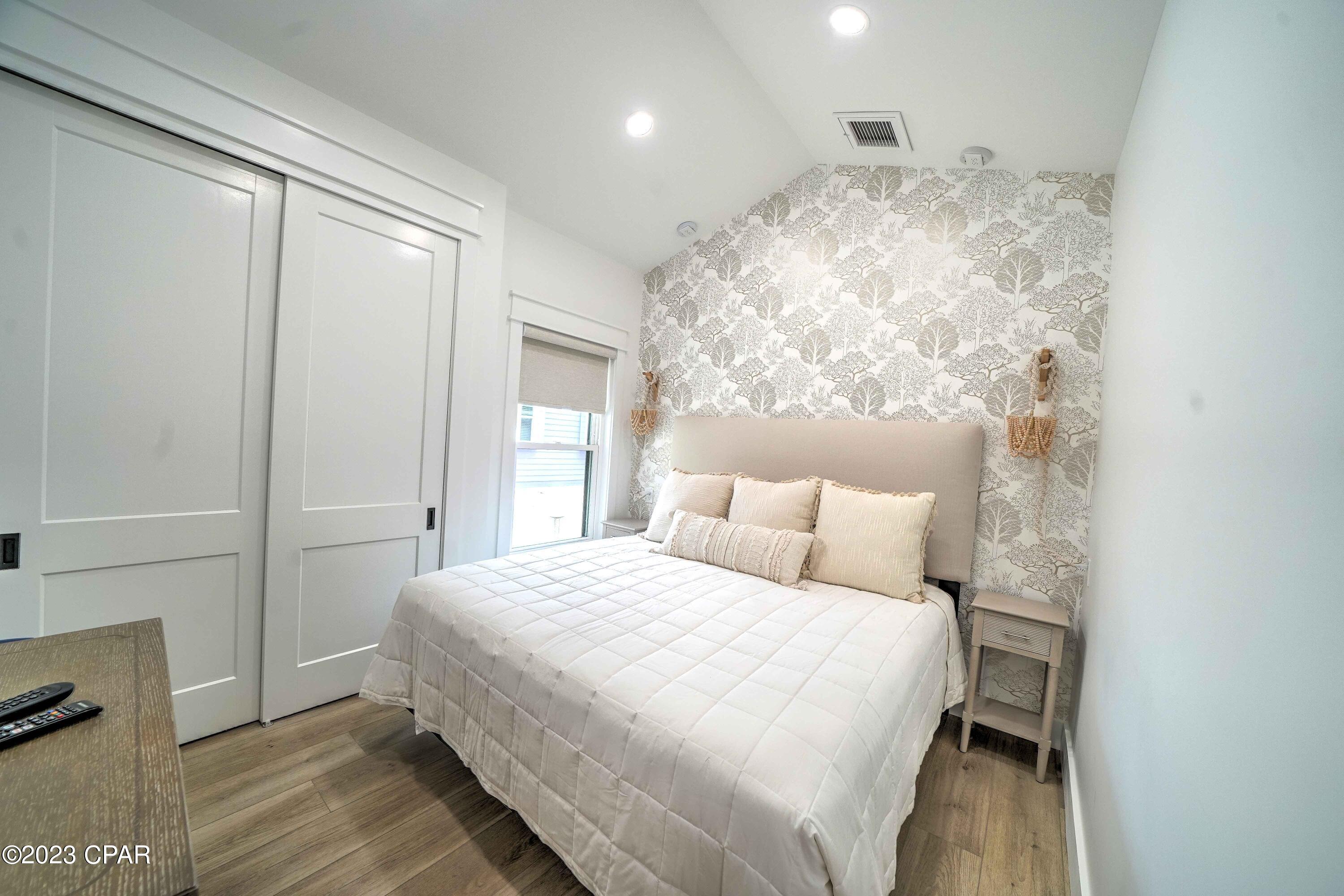 Venture Out Travel Trail - Residential