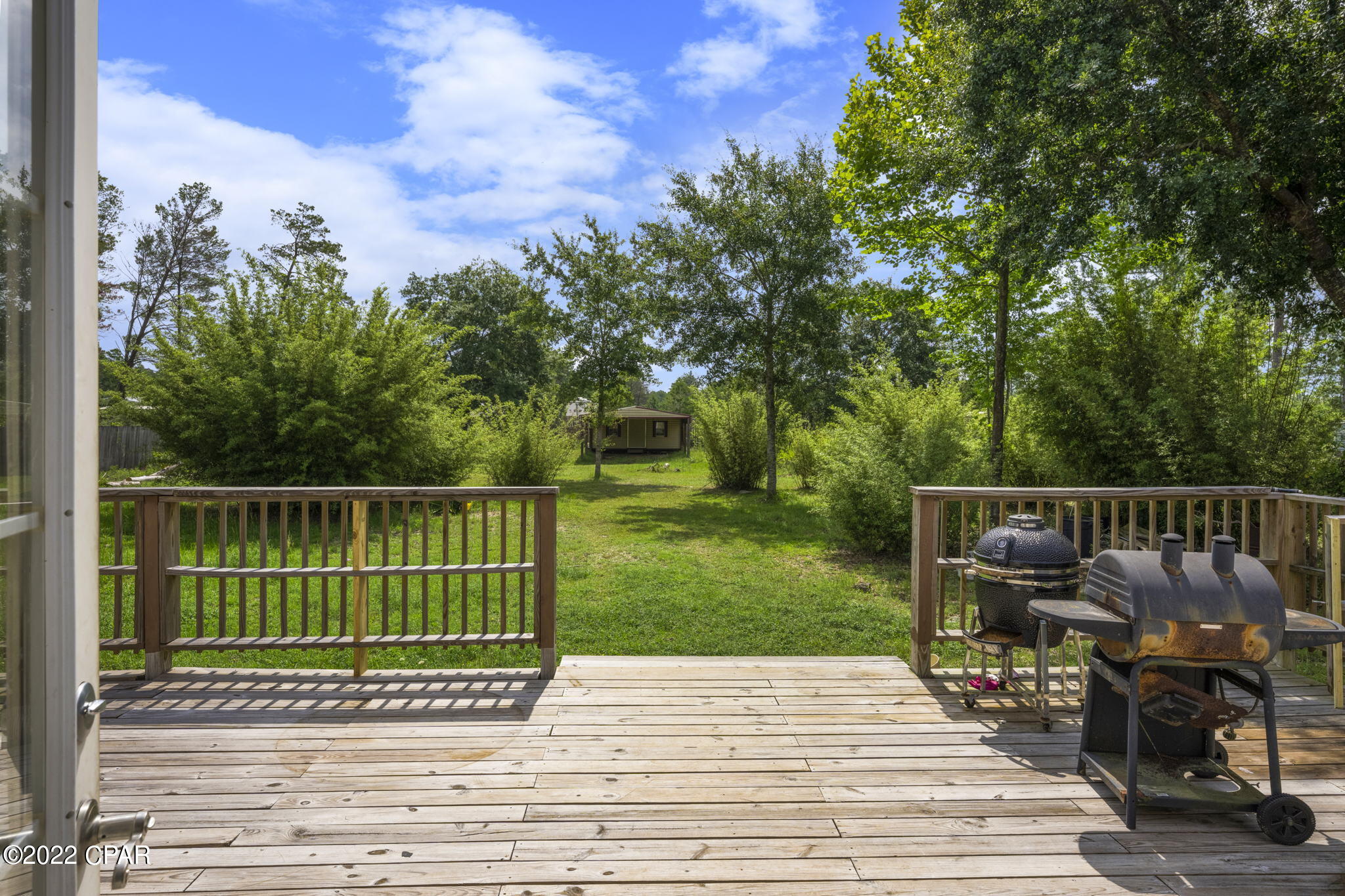 White Western Springs Unit 1 - Residential