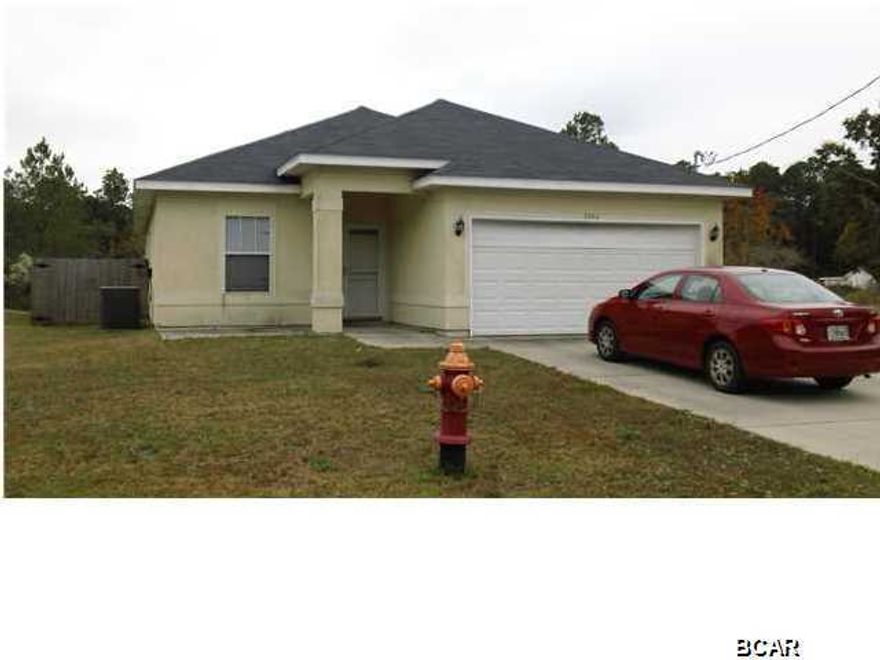 3 BR, 2 BA home located on cul de sac. Kitchen overlooks the dining area and greaty room and leads out to lanai. Master bedroom has closet and master bath has double vanities.All property sizes and ages are approximate, please measure and/or verify if important. School assignments are subject to change, please check with Bay County for most accurate information. Deposit is the same as the rent. Pets allowed with owner approval and NON REFUNDABLE pet fee applies per pet. Breed restrictions apply.