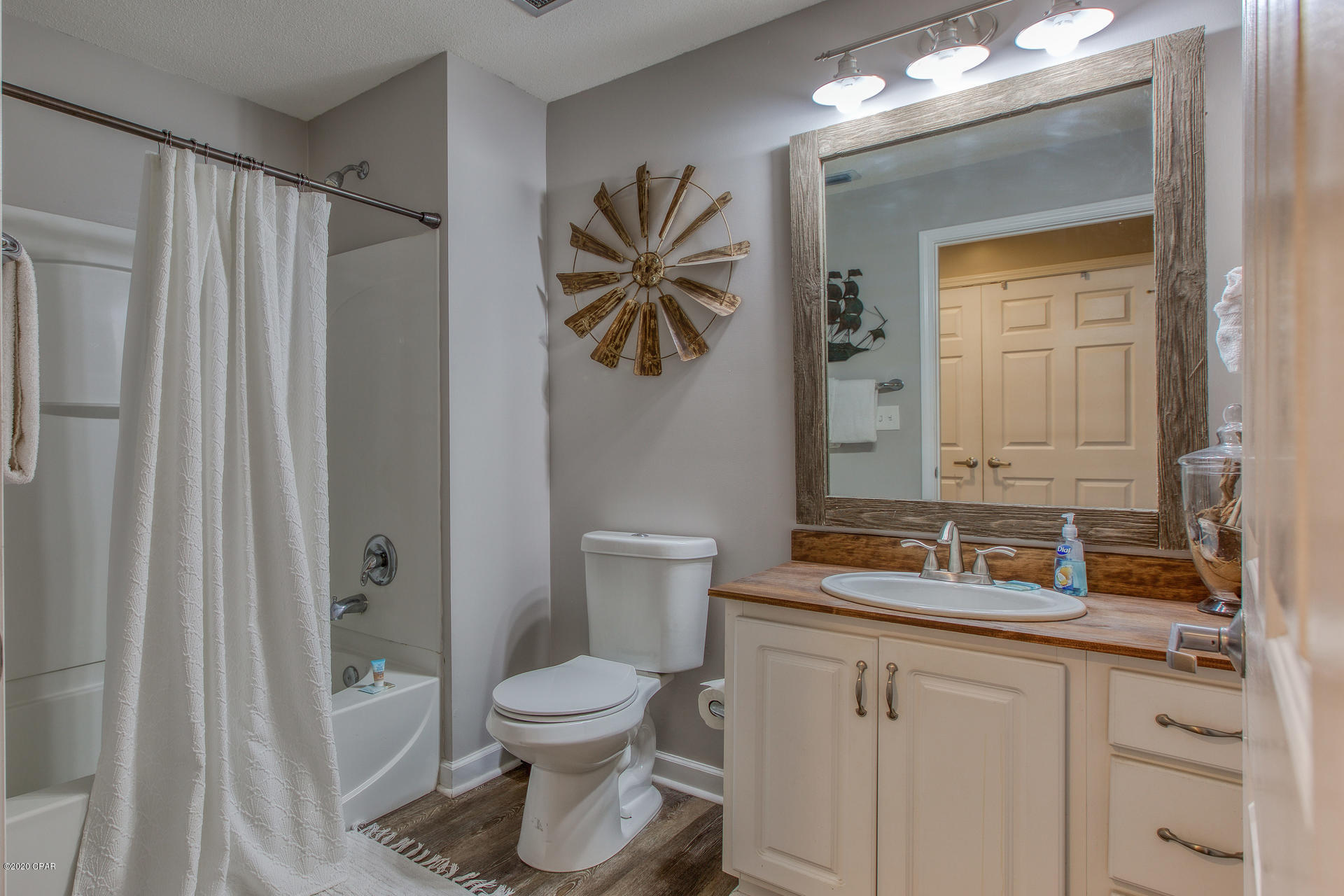 Sterling Reef - Residential