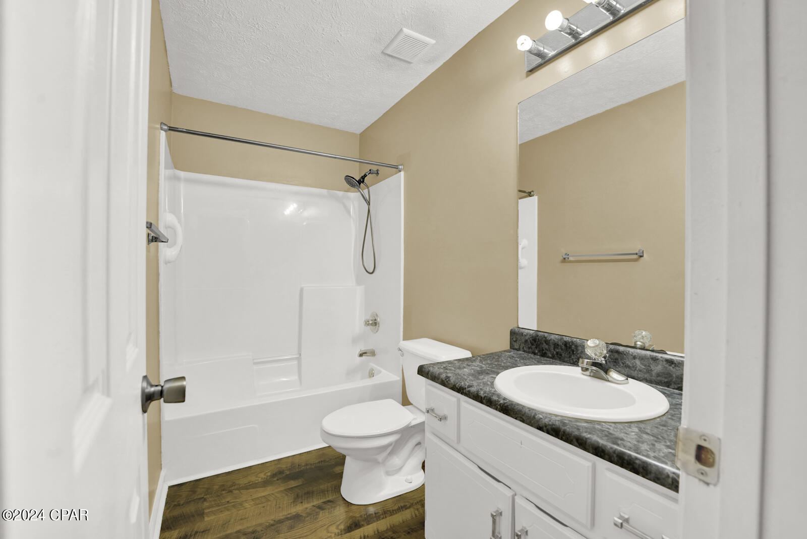 Forest Shores - Residential