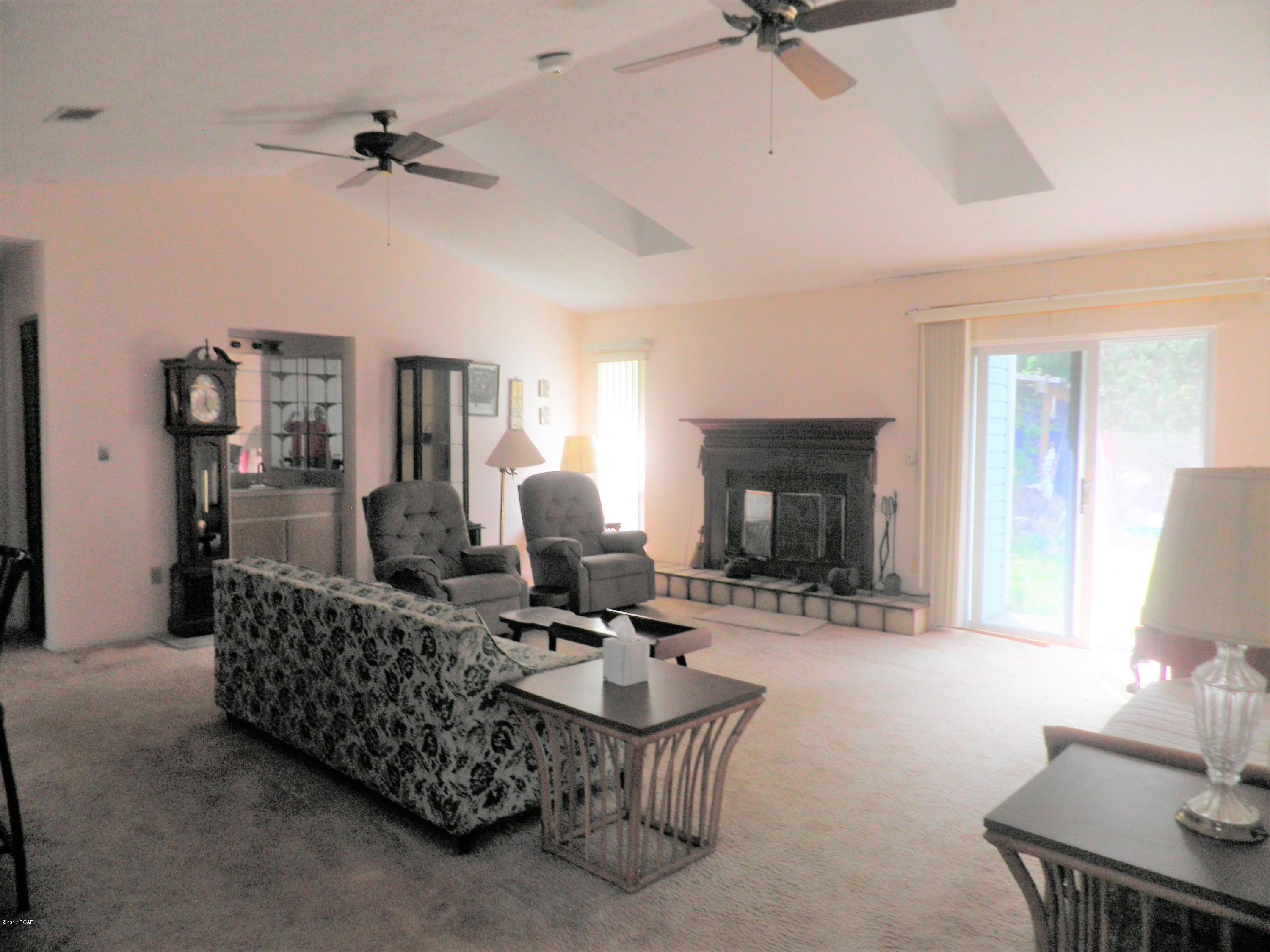 Colony Club - Residential