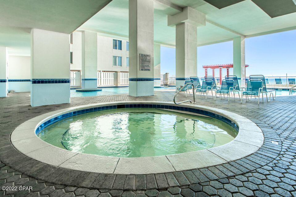 Majestic Beach Tower I - Residential