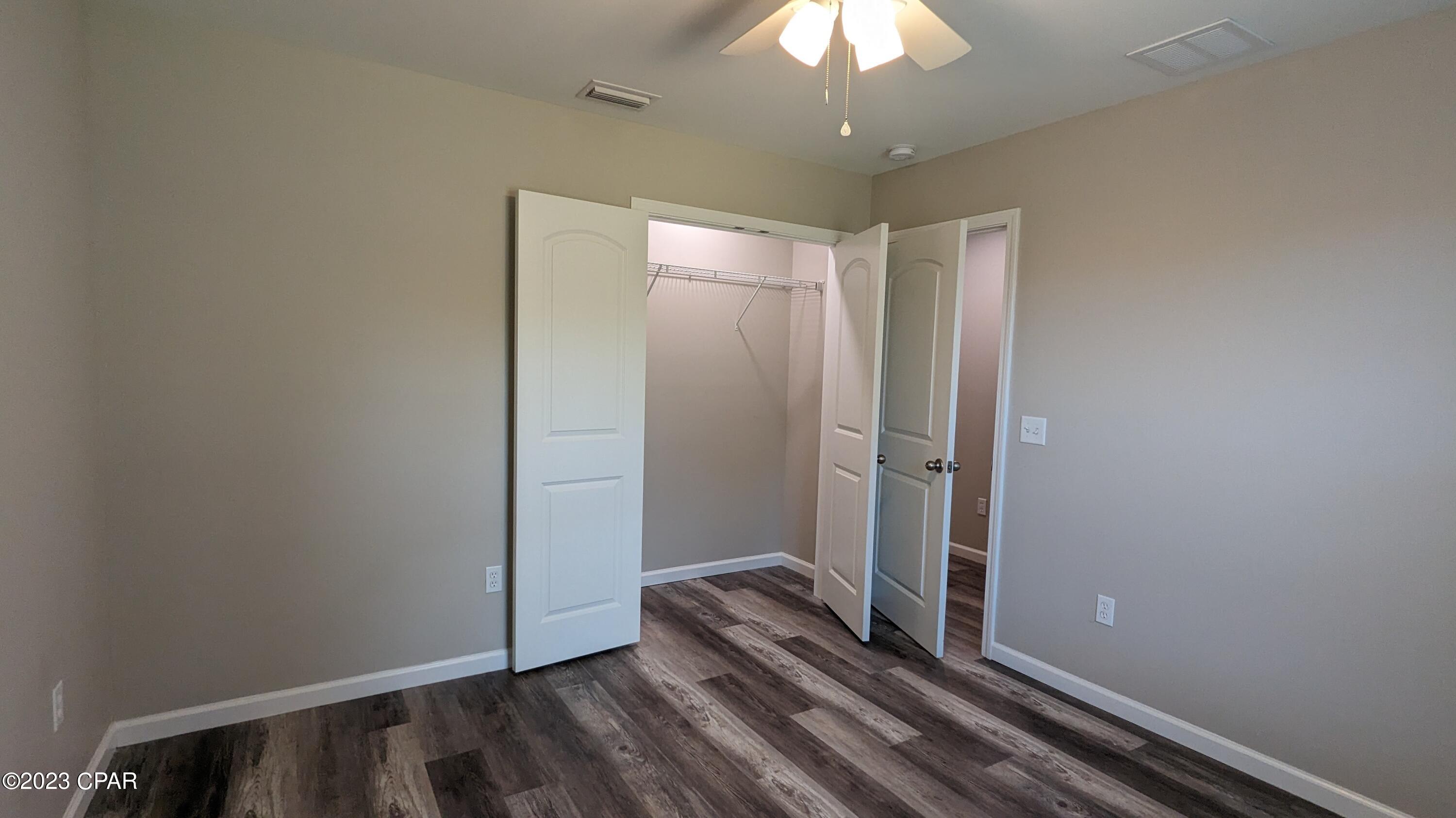 [No Recorded Subdiv] - Residential Lease