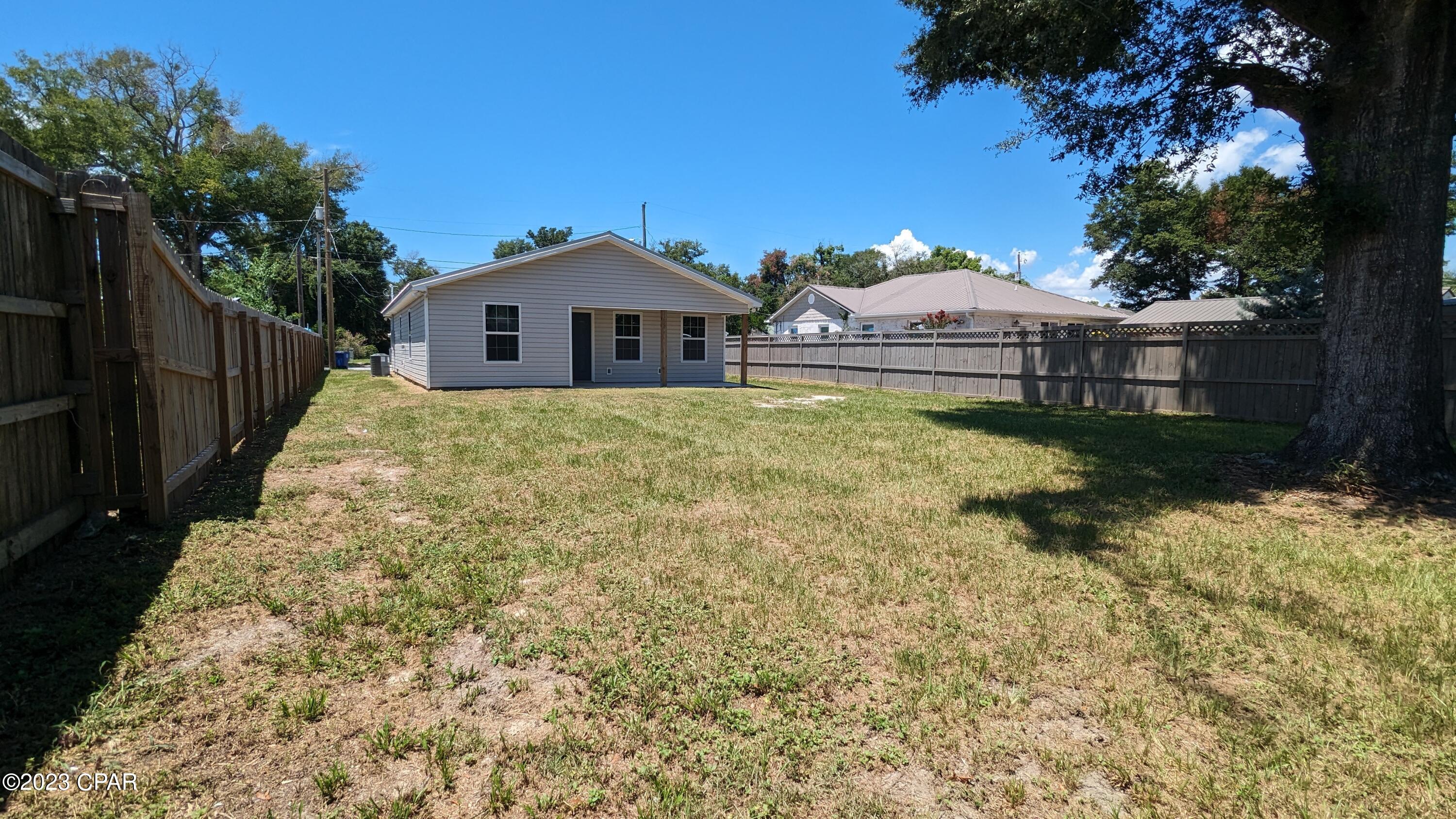 [No Recorded Subdiv] - Residential Lease