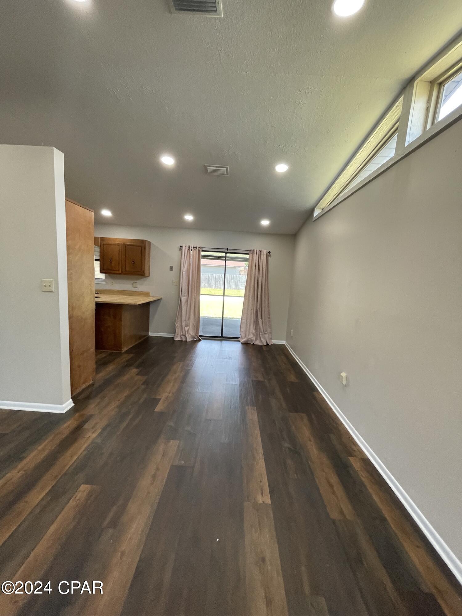 Lynn Haven - Residential