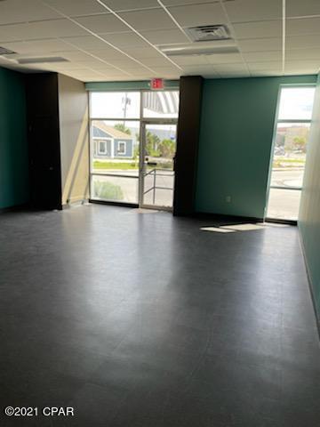 [No Recorded Subdiv] - Commercial Lease