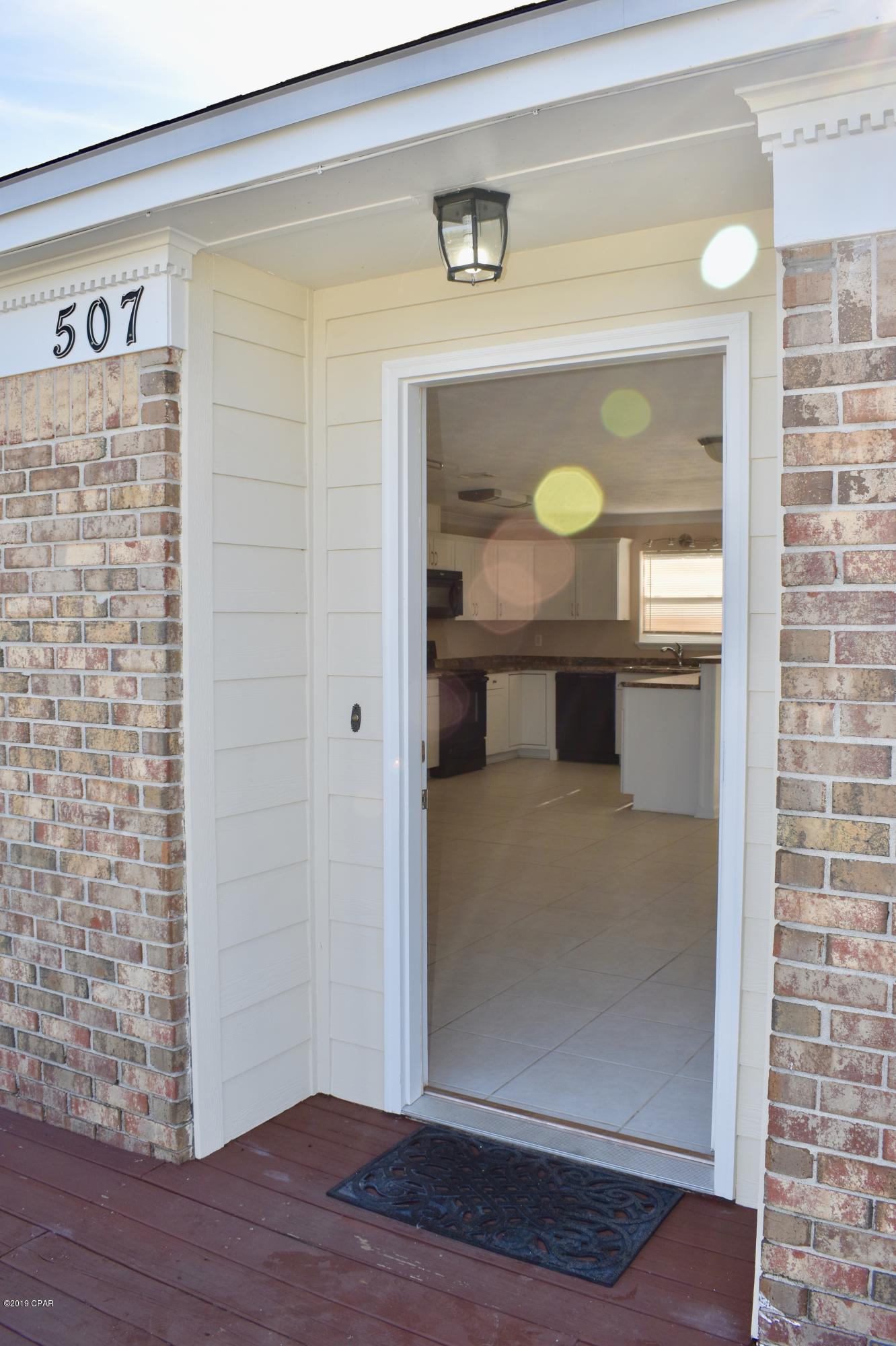 Hutchison's 2nd To Bahama Bch - Residential