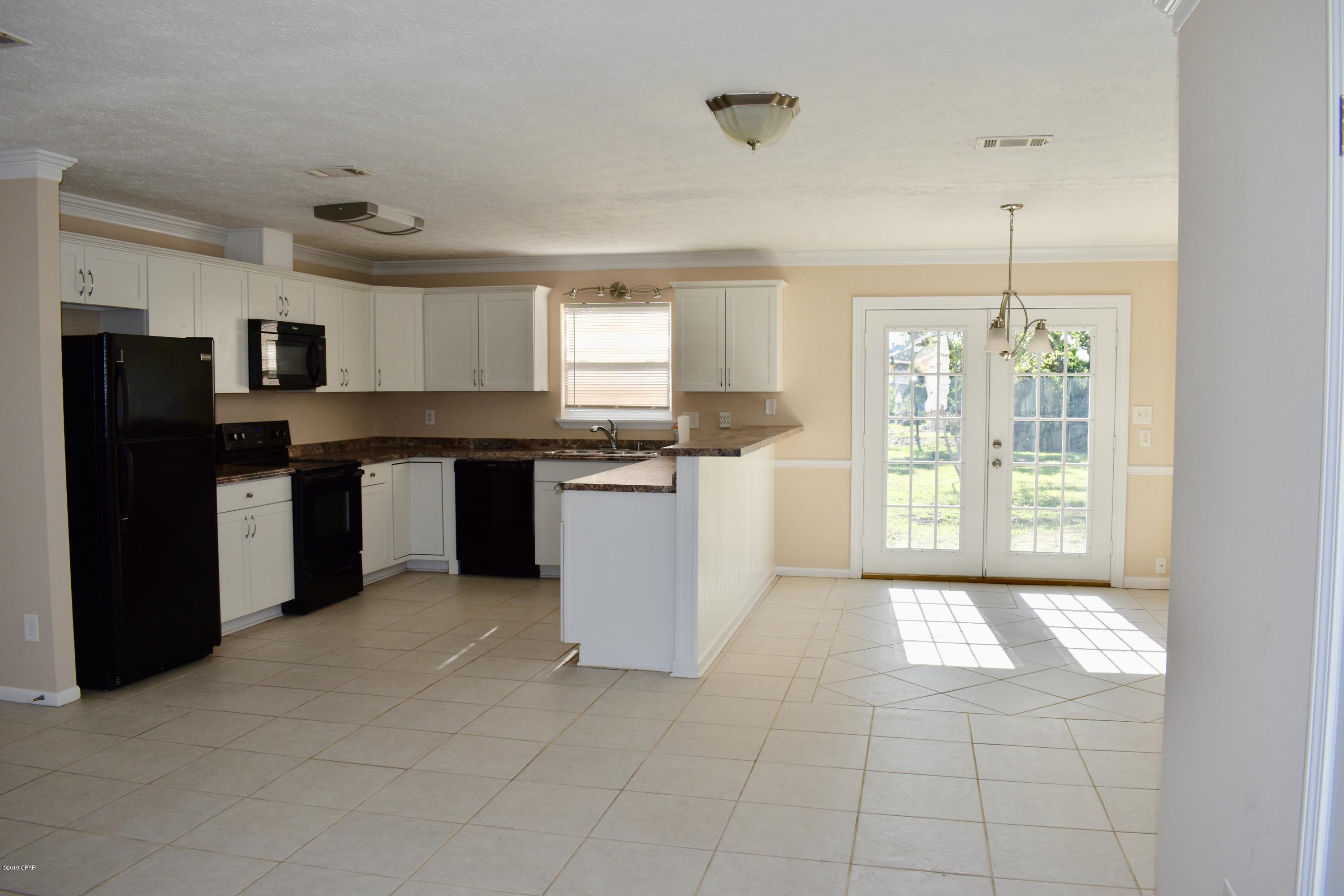 Hutchison's 2nd To Bahama Bch - Residential