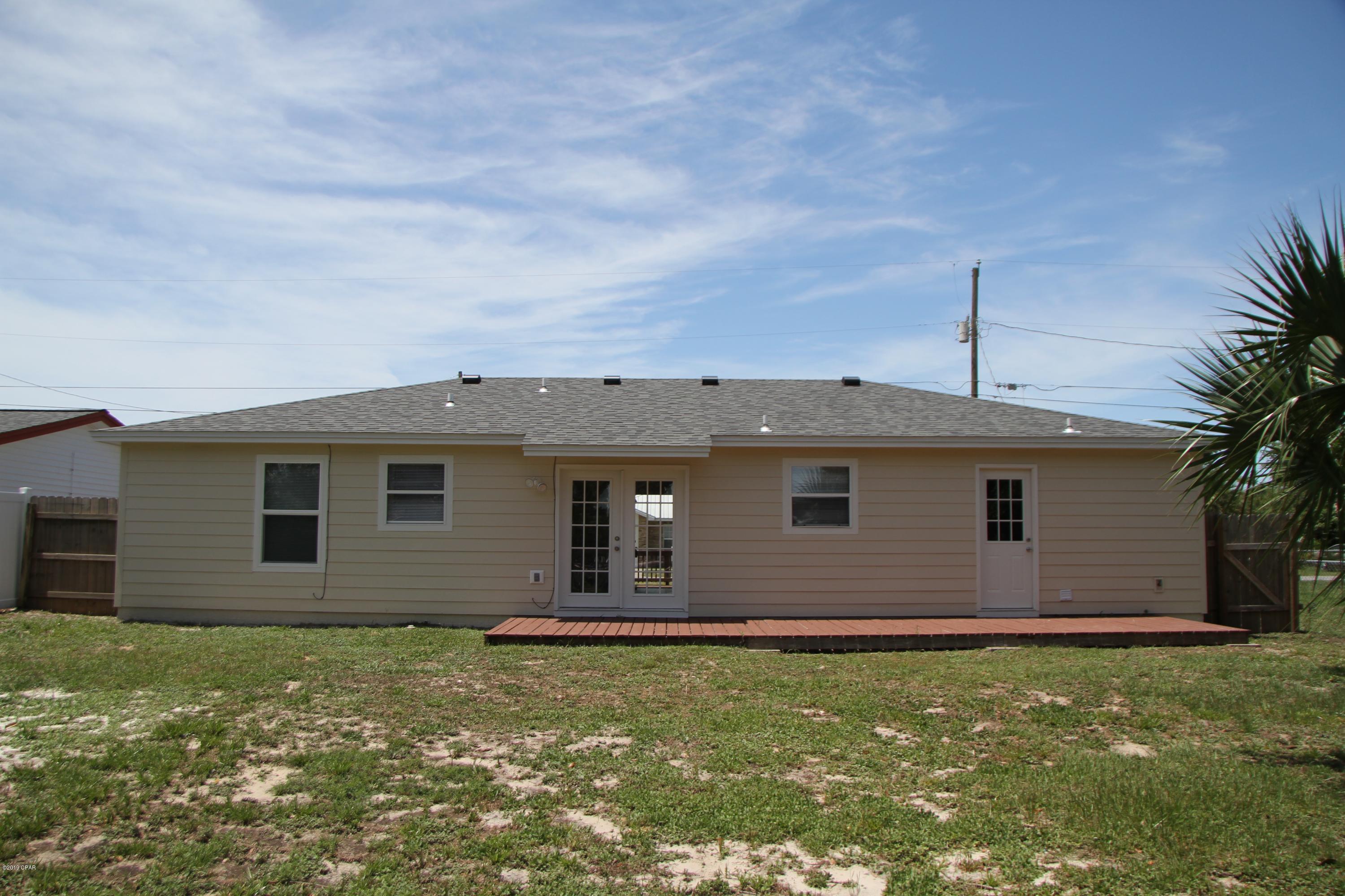 Hutchison's 2nd To Bahama Bch - Residential