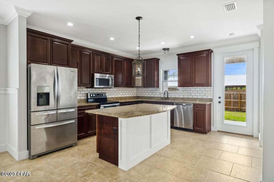 [No Recorded Subdiv] - Residential Lease