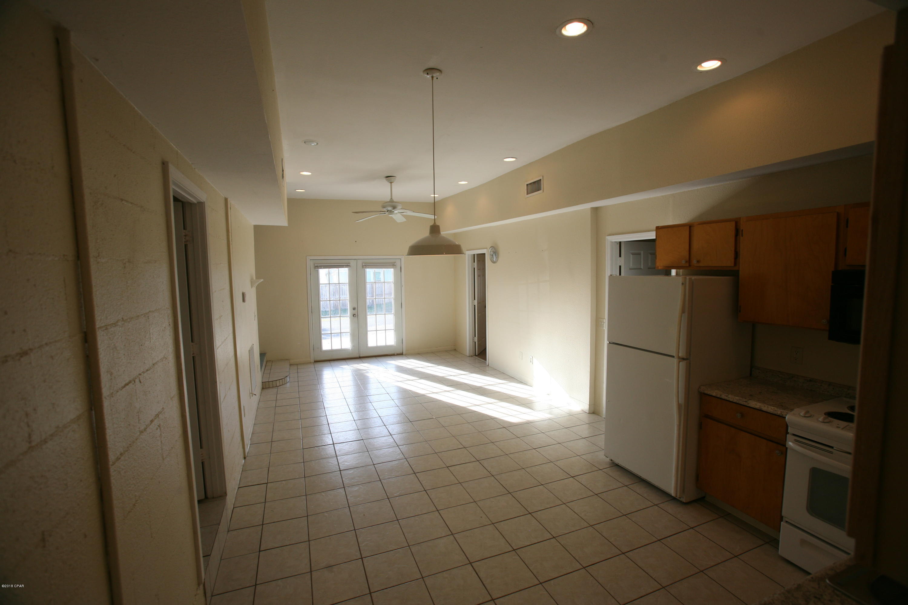 Laguna Beach Estates 5th Add - Residential