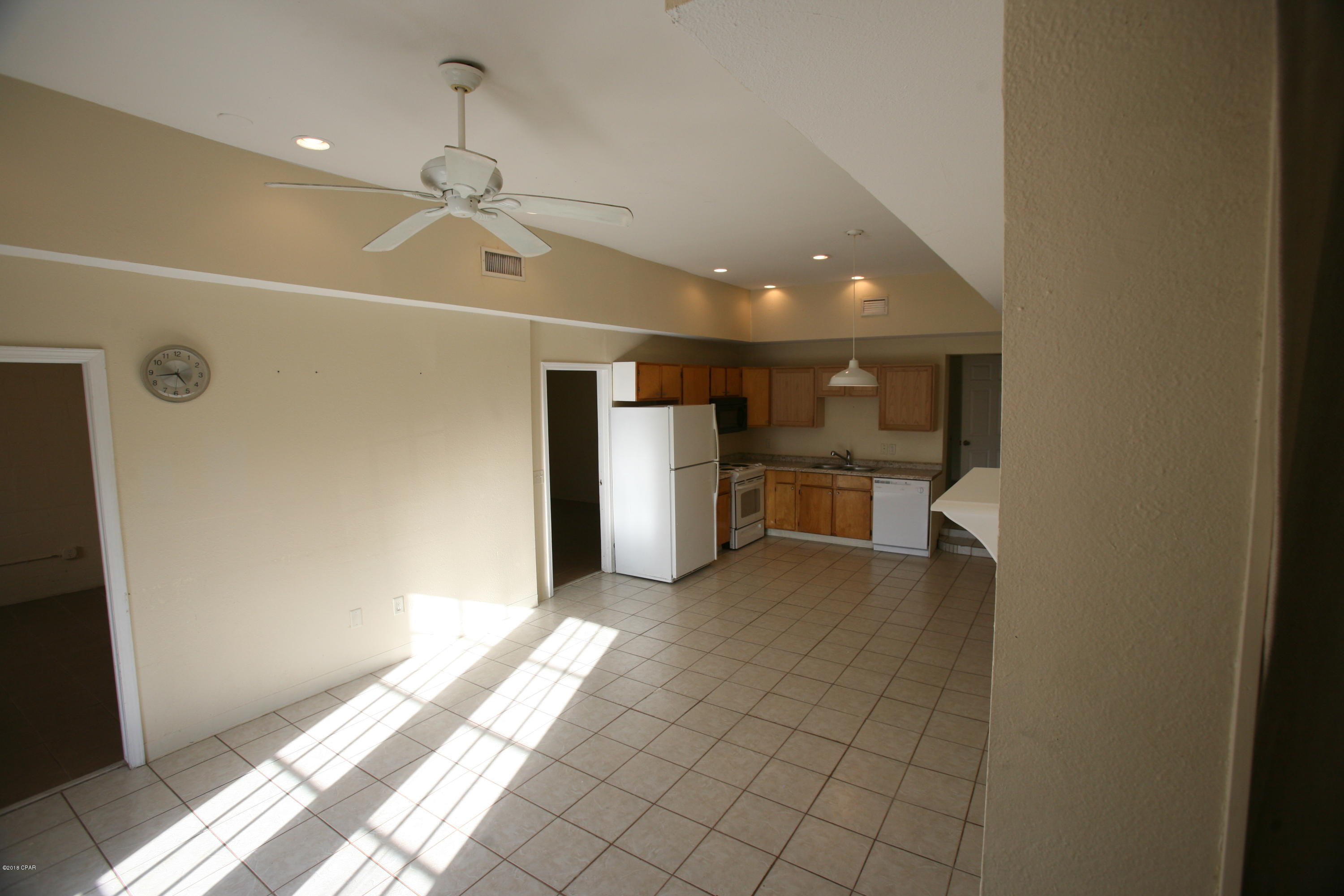 Laguna Beach Estates 5th Add - Residential