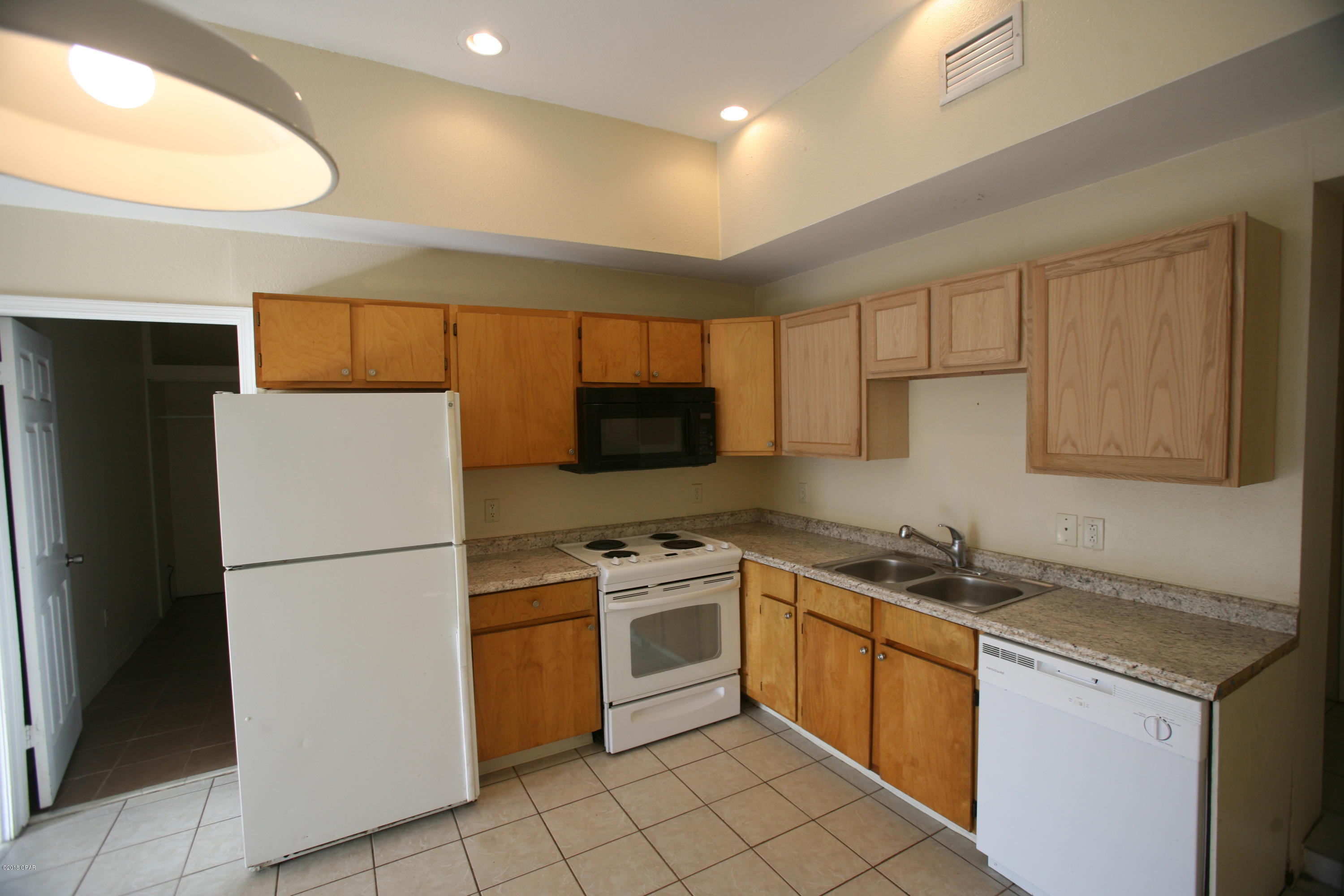 Laguna Beach Estates 5th Add - Residential