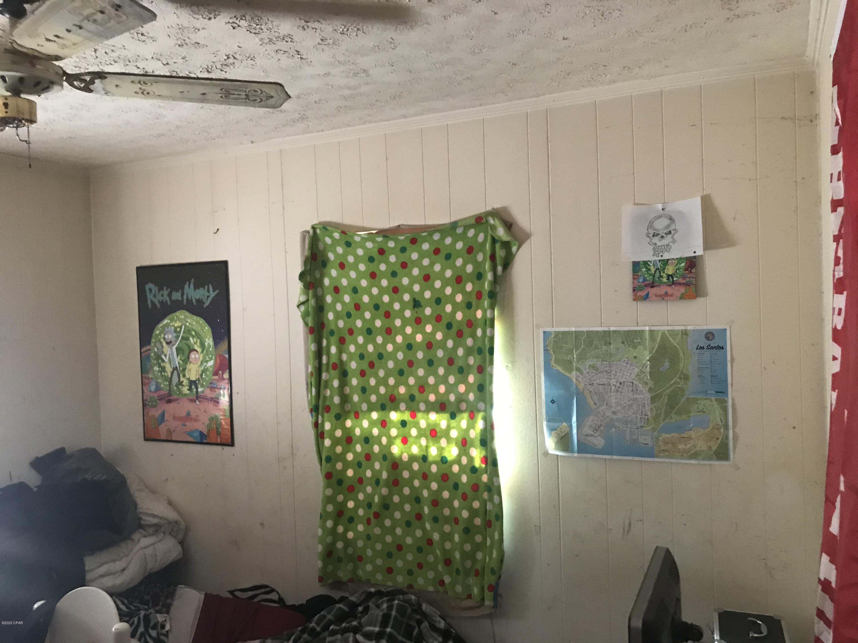 Pines 2nd Add - Residential