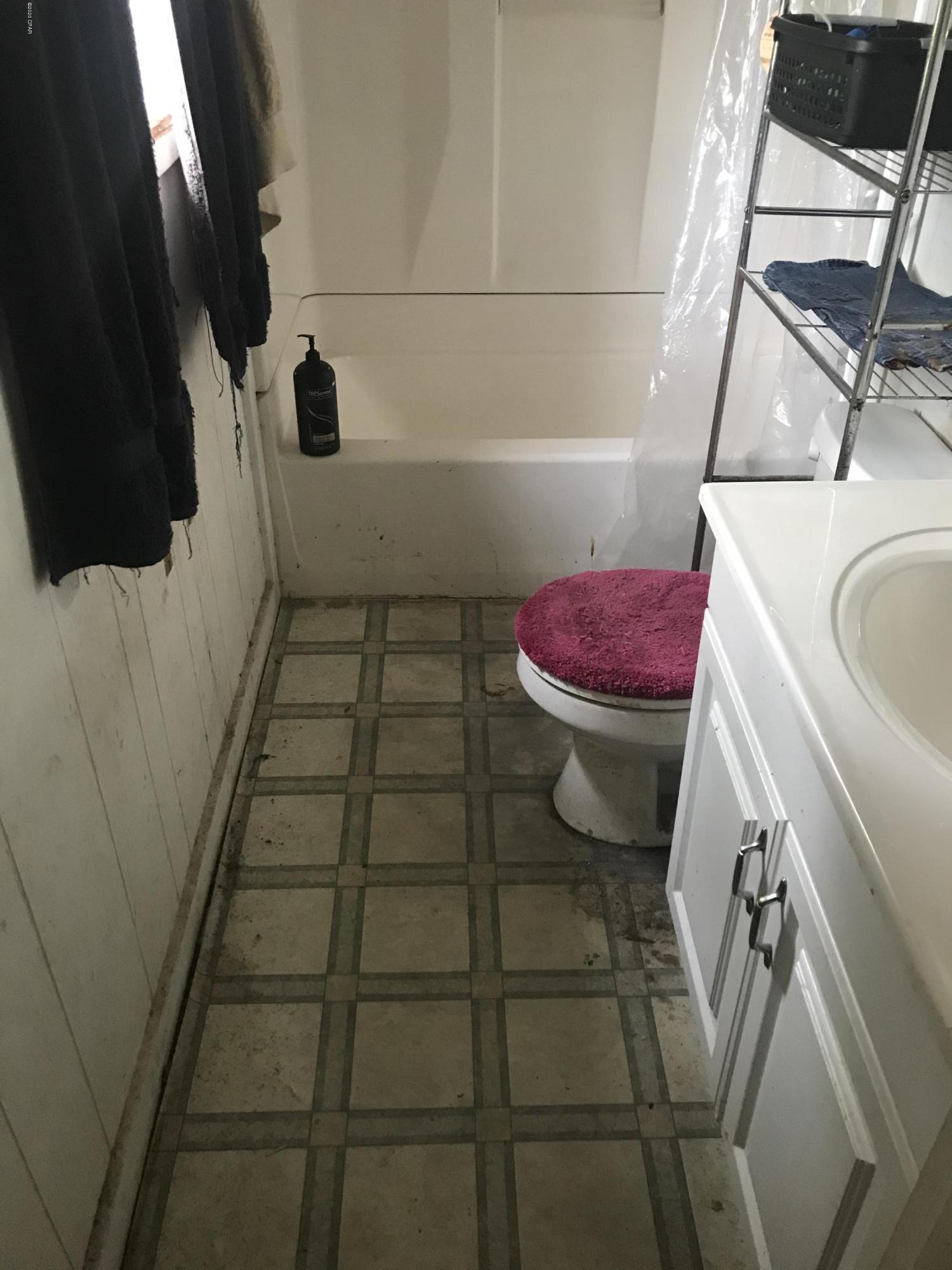 Pines 2nd Add - Residential