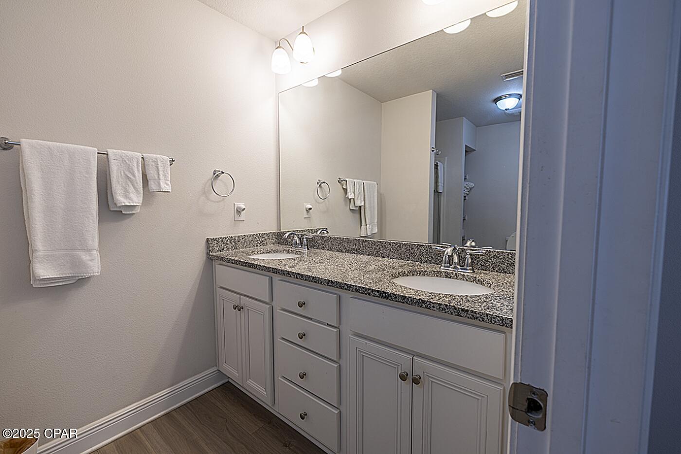 Hathaway Townhomes - Residential Lease