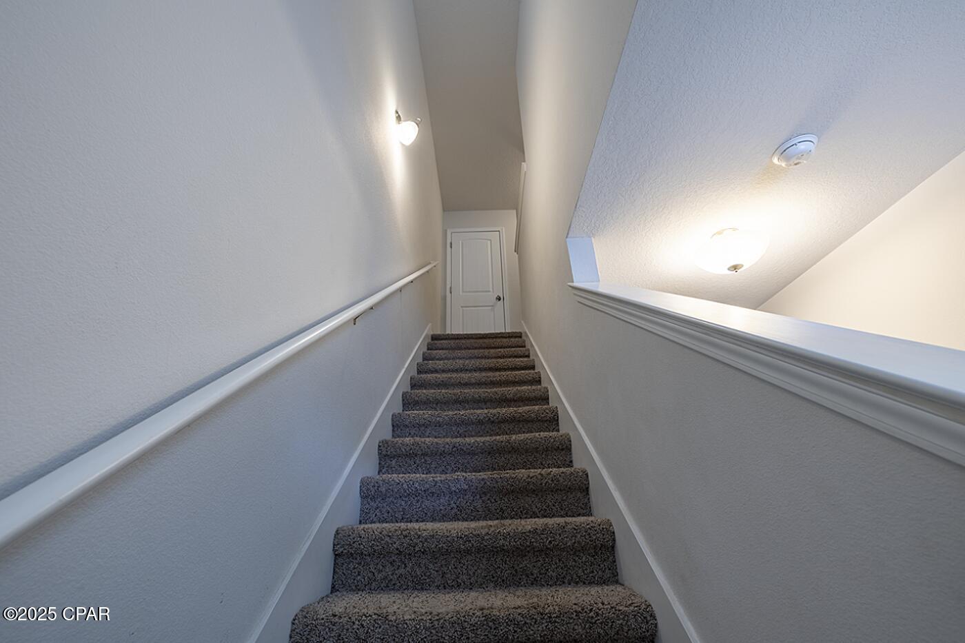 Hathaway Townhomes - Residential Lease