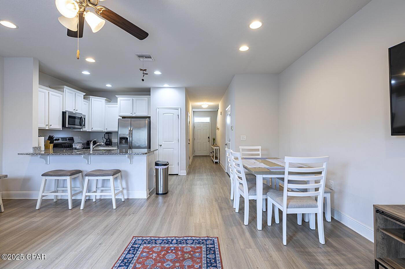 Hathaway Townhomes - Residential Lease