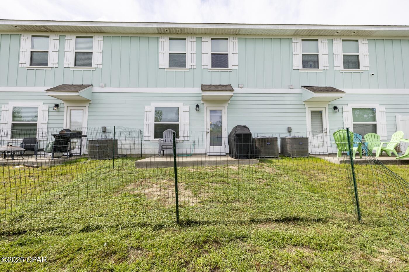 Hathaway Townhomes - Residential Lease