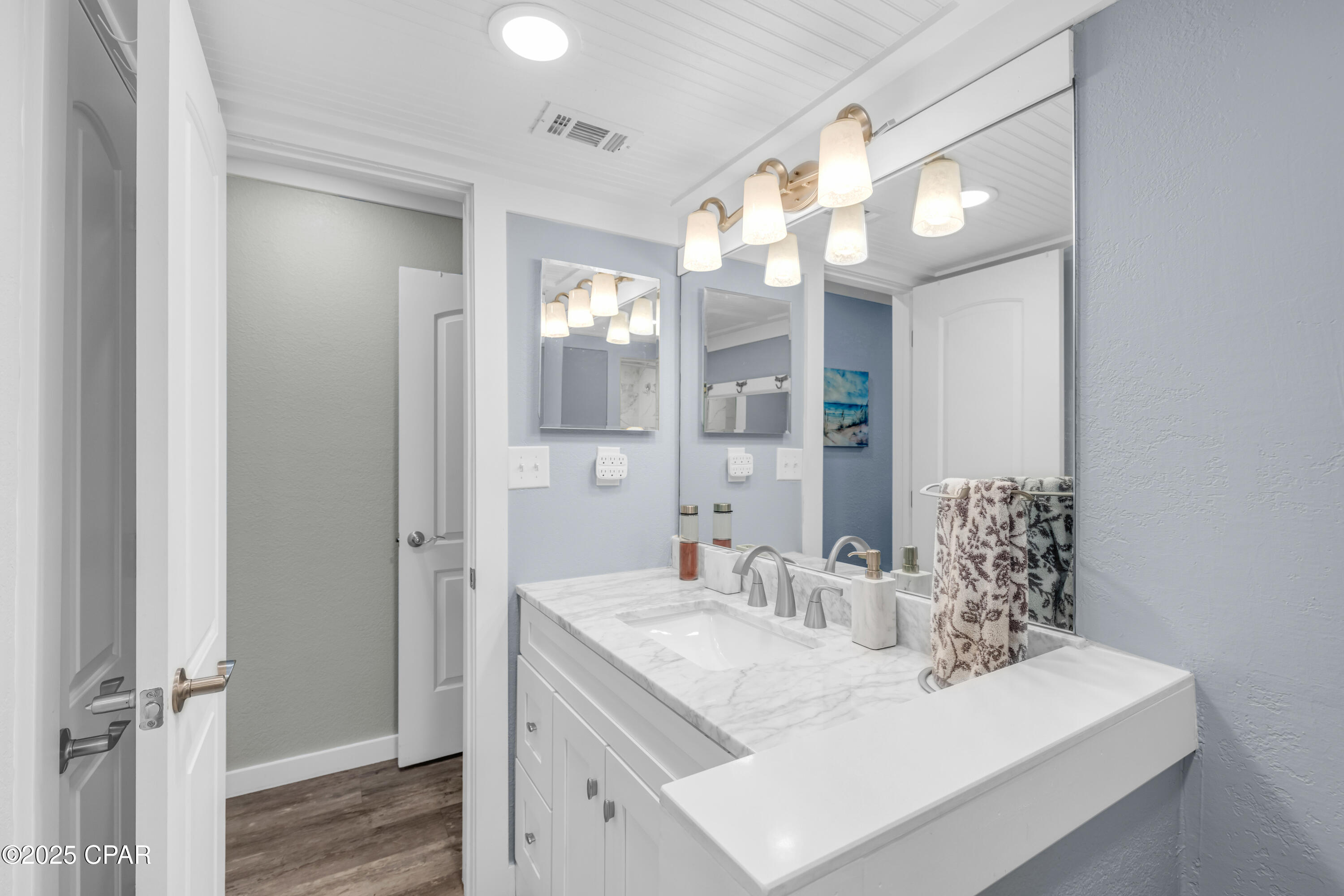 Leisure #1 Condo - Residential