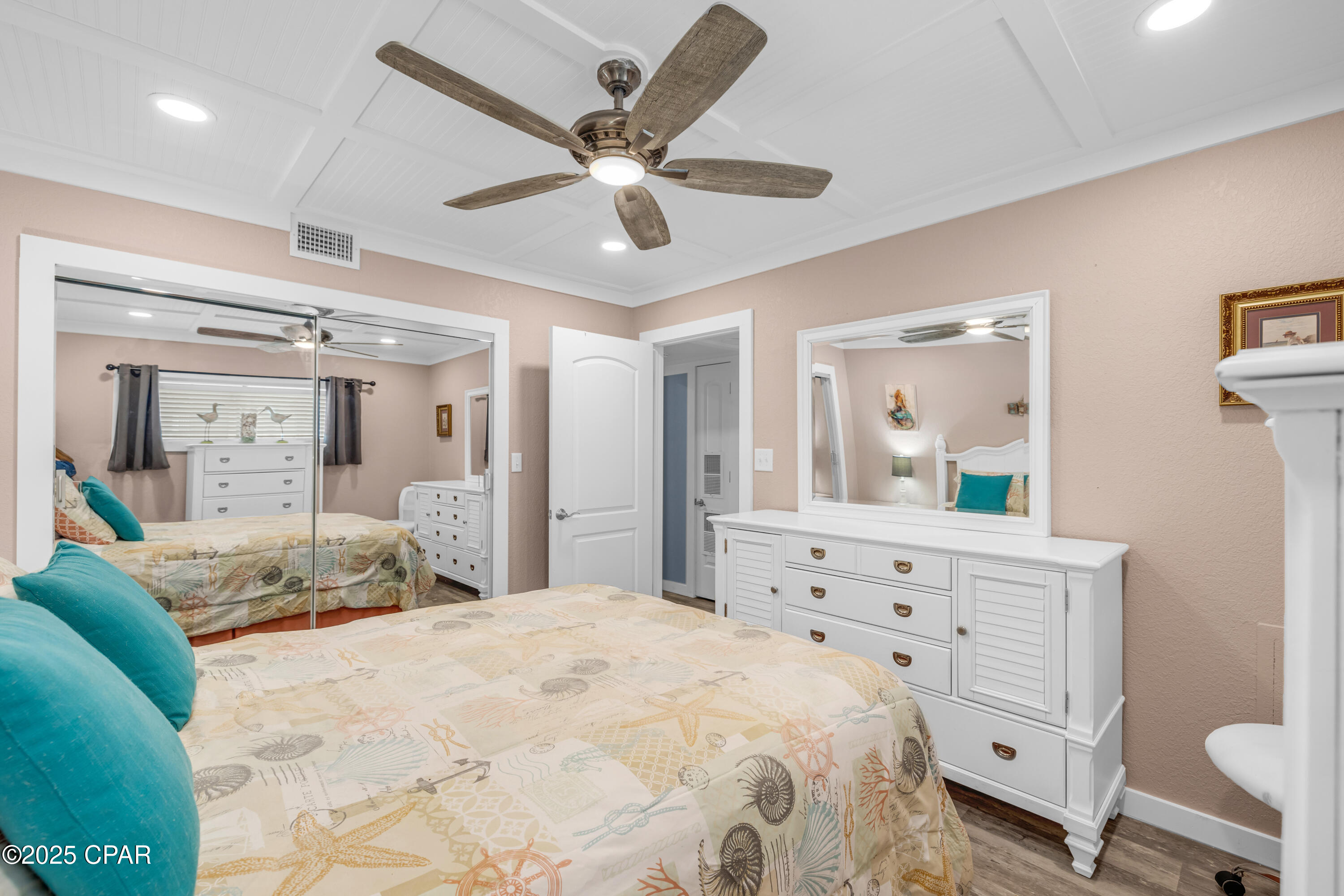 Leisure #1 Condo - Residential