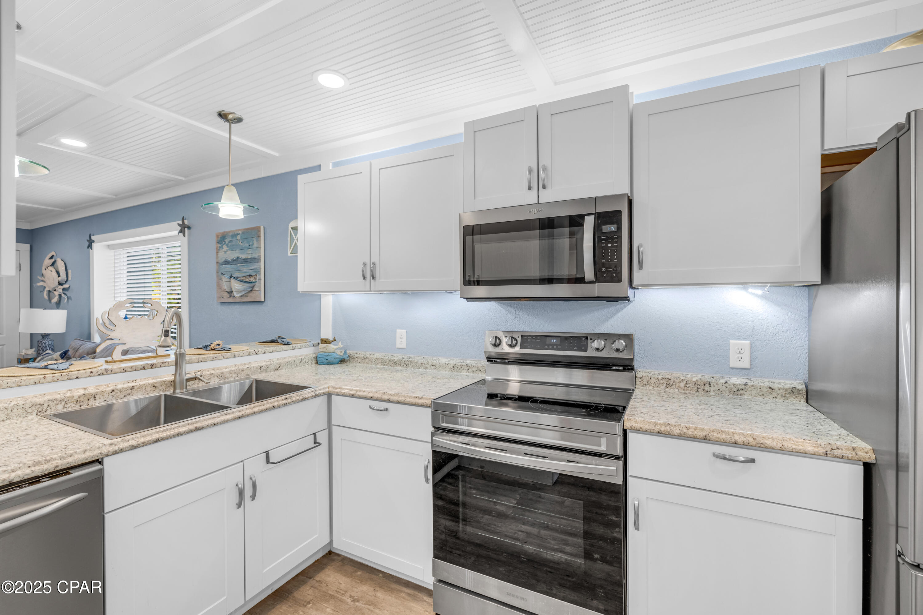 Leisure #1 Condo - Residential