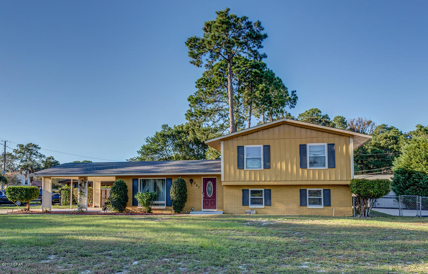 Woodlawn Unit 1 - Residential