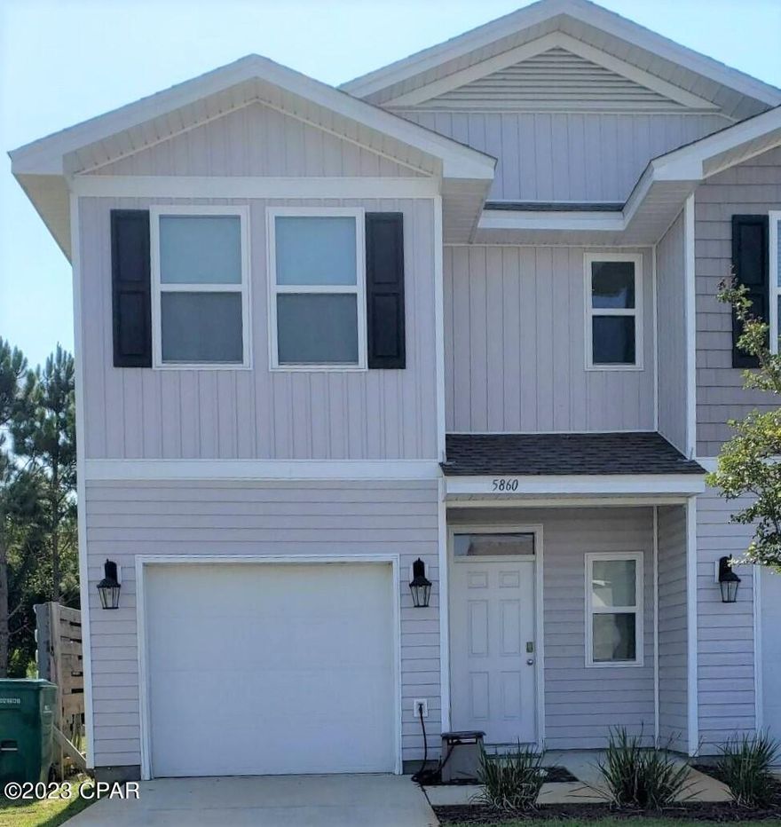 This town-home offers 3 Bedrooms and 2.5 Baths with all-electric appliances, a kitchen equipped with a breakfast bar, a single-car garage. This home also has access to the community pool.



*Garbage & Lawn care are included in the rent*



*All pets are a part of the application process and are subject to the homeowner's approval*