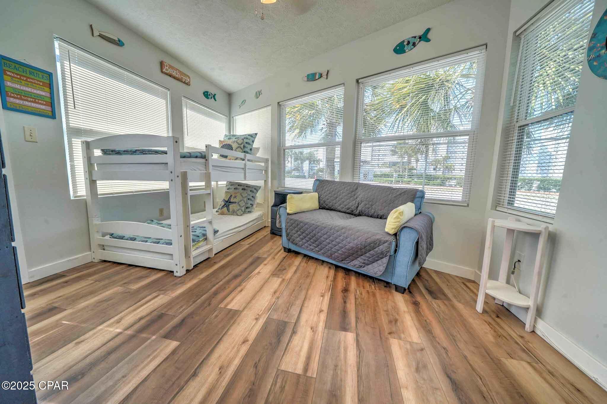 Venture Out Travel Trail - Residential