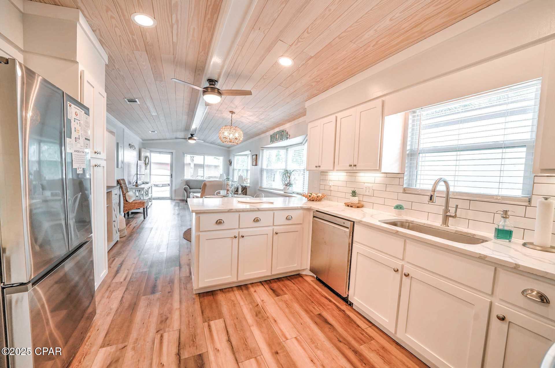 Venture Out Travel Trail - Residential