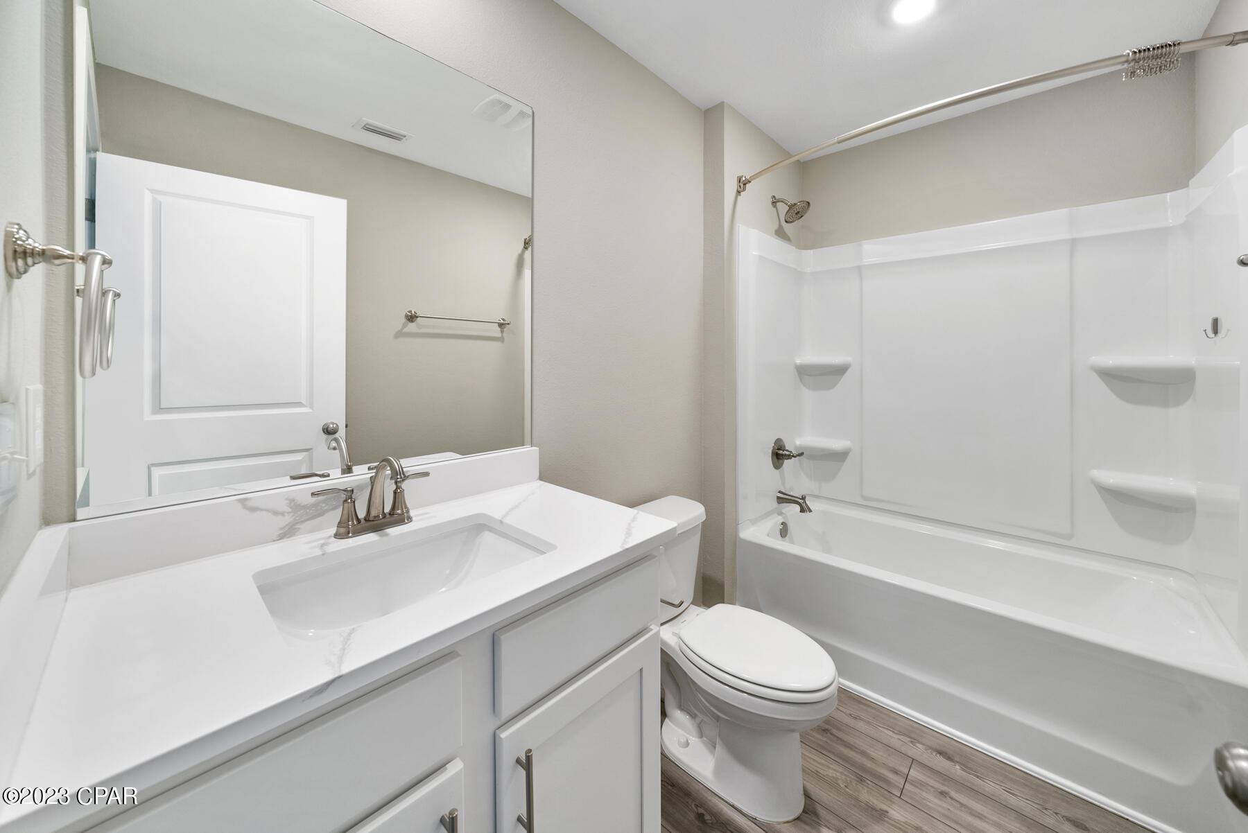 [No Recorded Subdiv] - Residential Lease