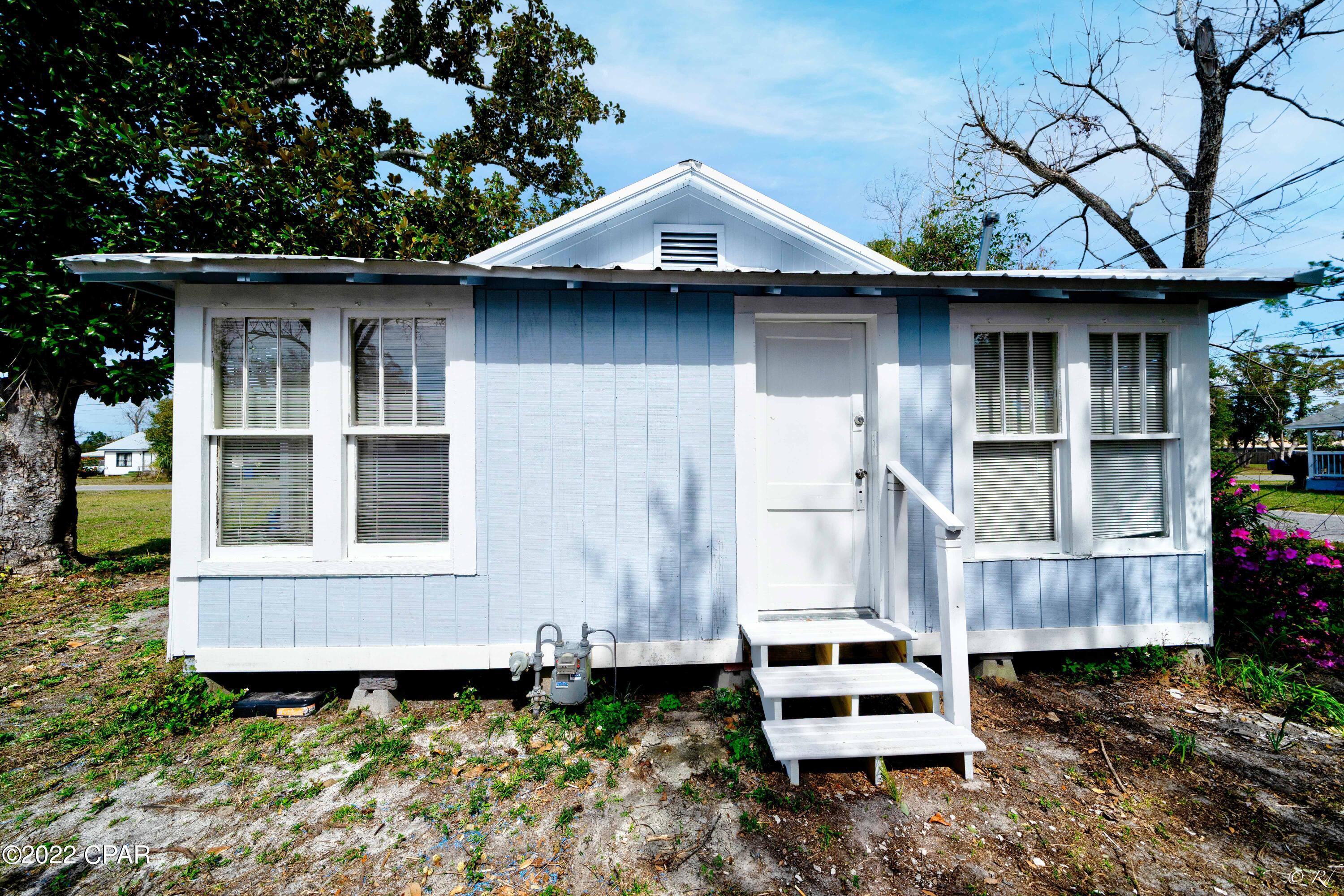 [No Recorded Subdiv] - Residential