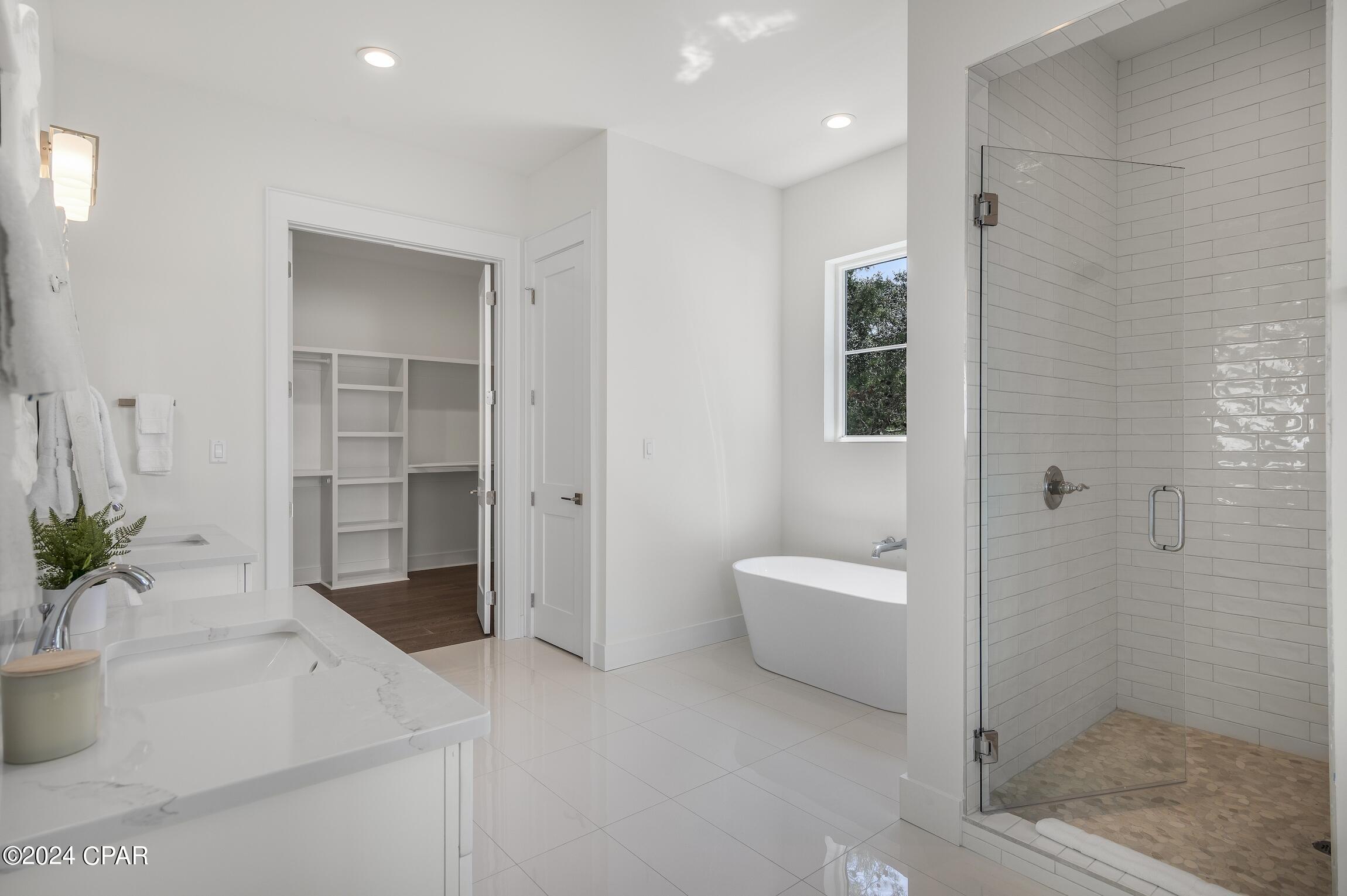 Eastern Lake - Residential