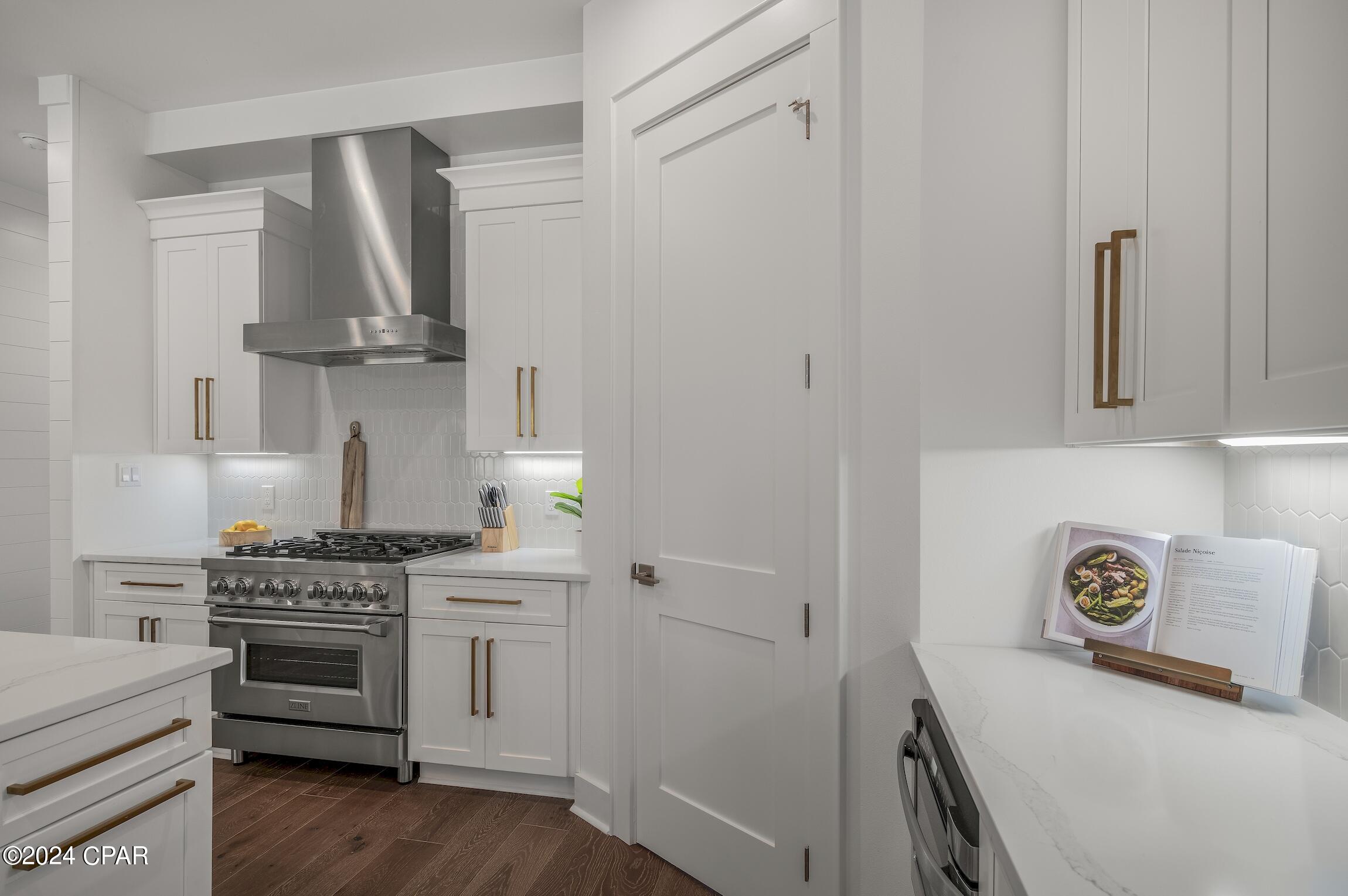 Eastern Lake - Residential