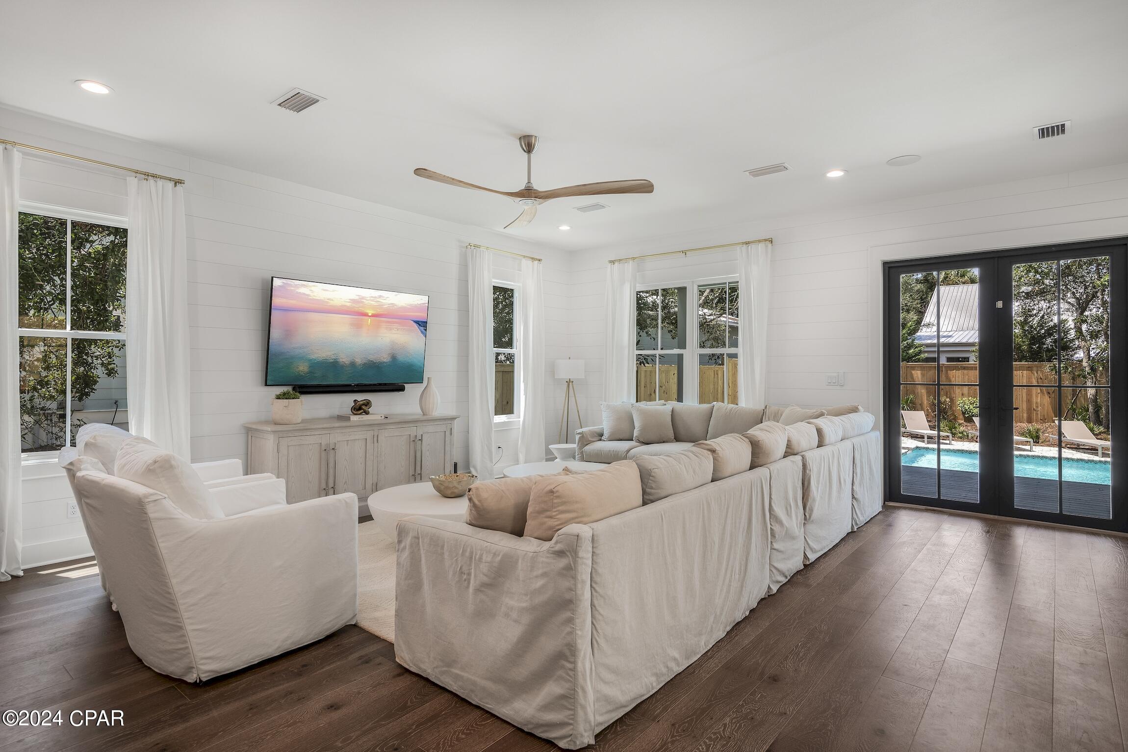 Eastern Lake - Residential