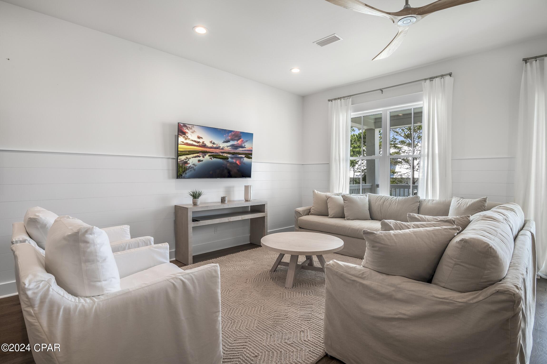 Eastern Lake - Residential