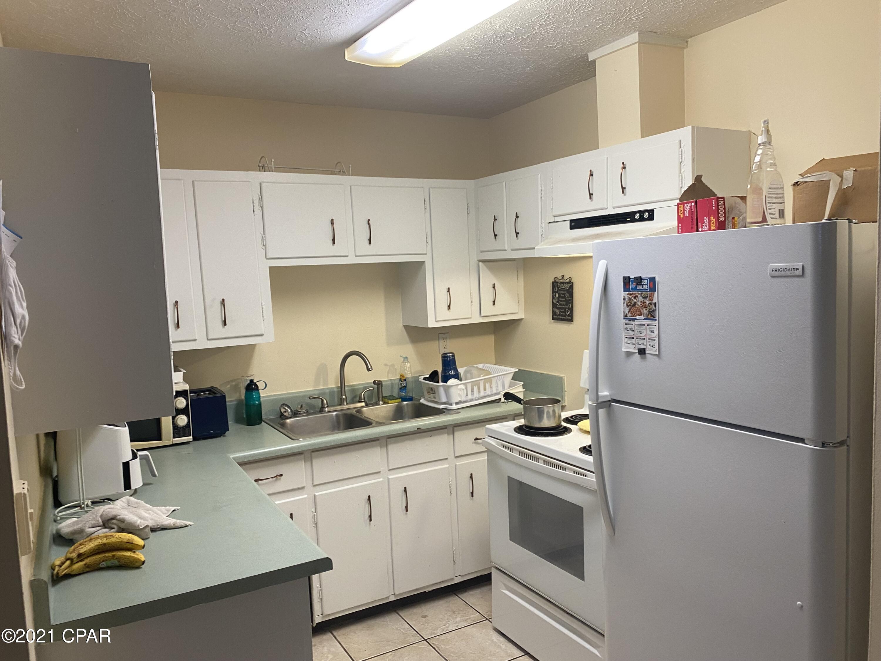 Holiday Beach Unit 15 - Residential