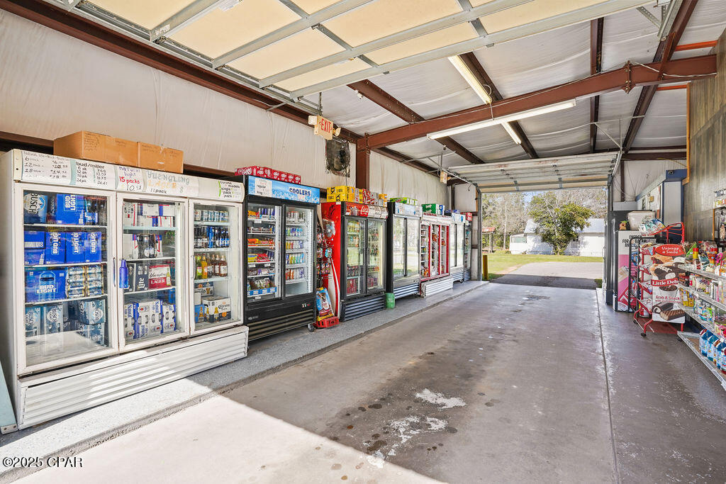 Graceville - Commercial Sale