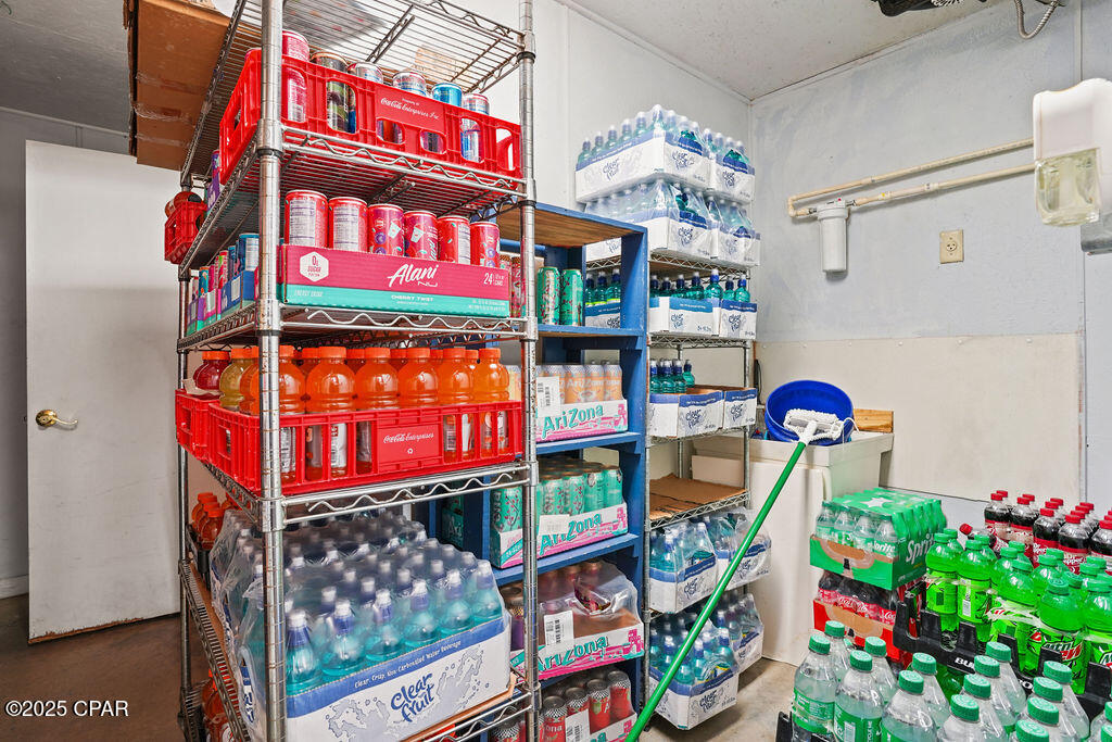 Graceville - Commercial Sale